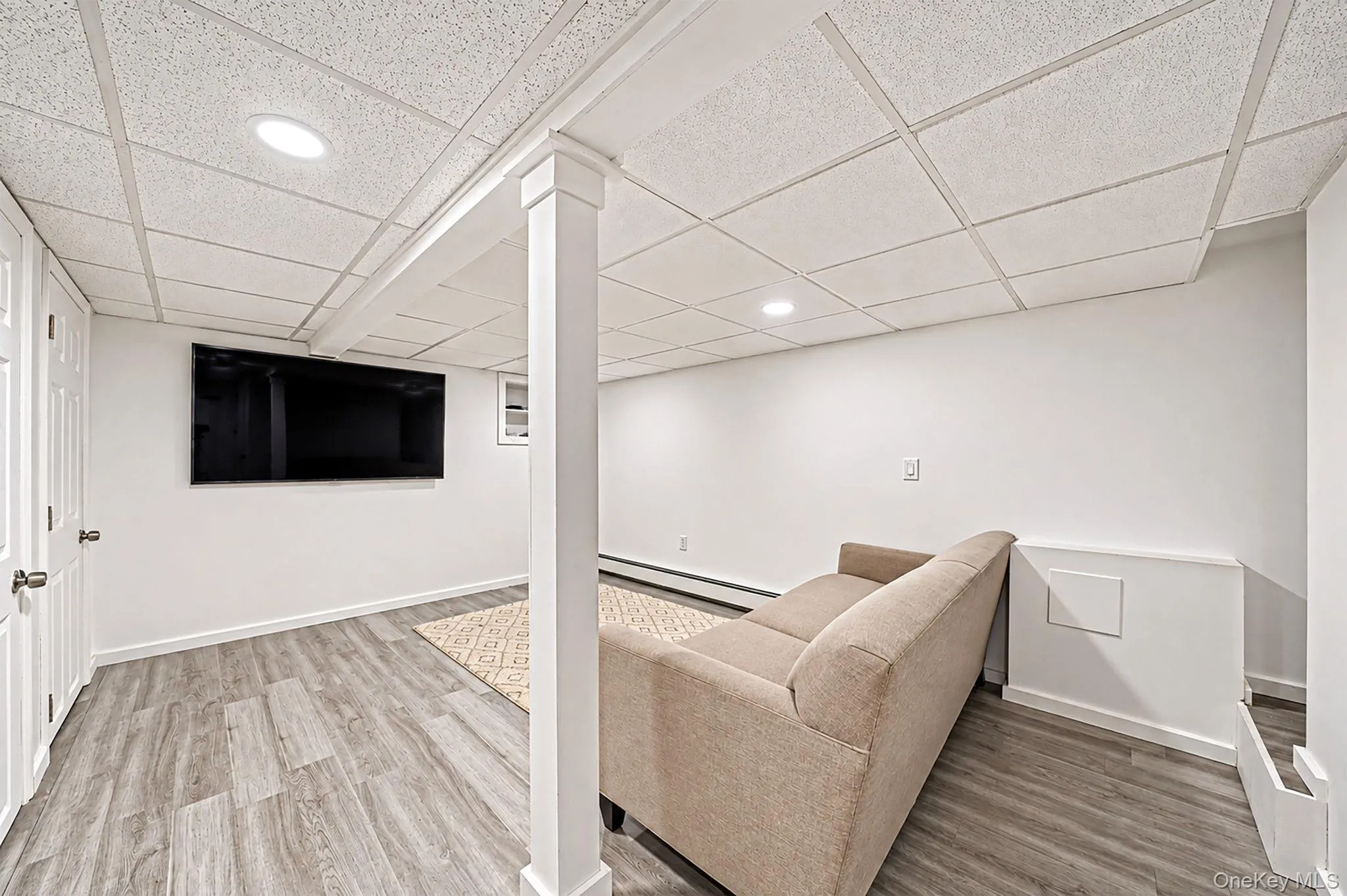 33 Pine Cone Street, Brookhaven, NY, 2 Bedrooms Bedrooms, 4 Rooms Rooms,1 BathroomBathrooms,Residential,For Rent,Pine Cone,0,1050529 33 Pine Cone Street, Brookhaven, NY, 2 Bedrooms Bedrooms, 4 Rooms Rooms,1 BathroomBathrooms,Residential,For Rent,Pine Cone,0,1050529