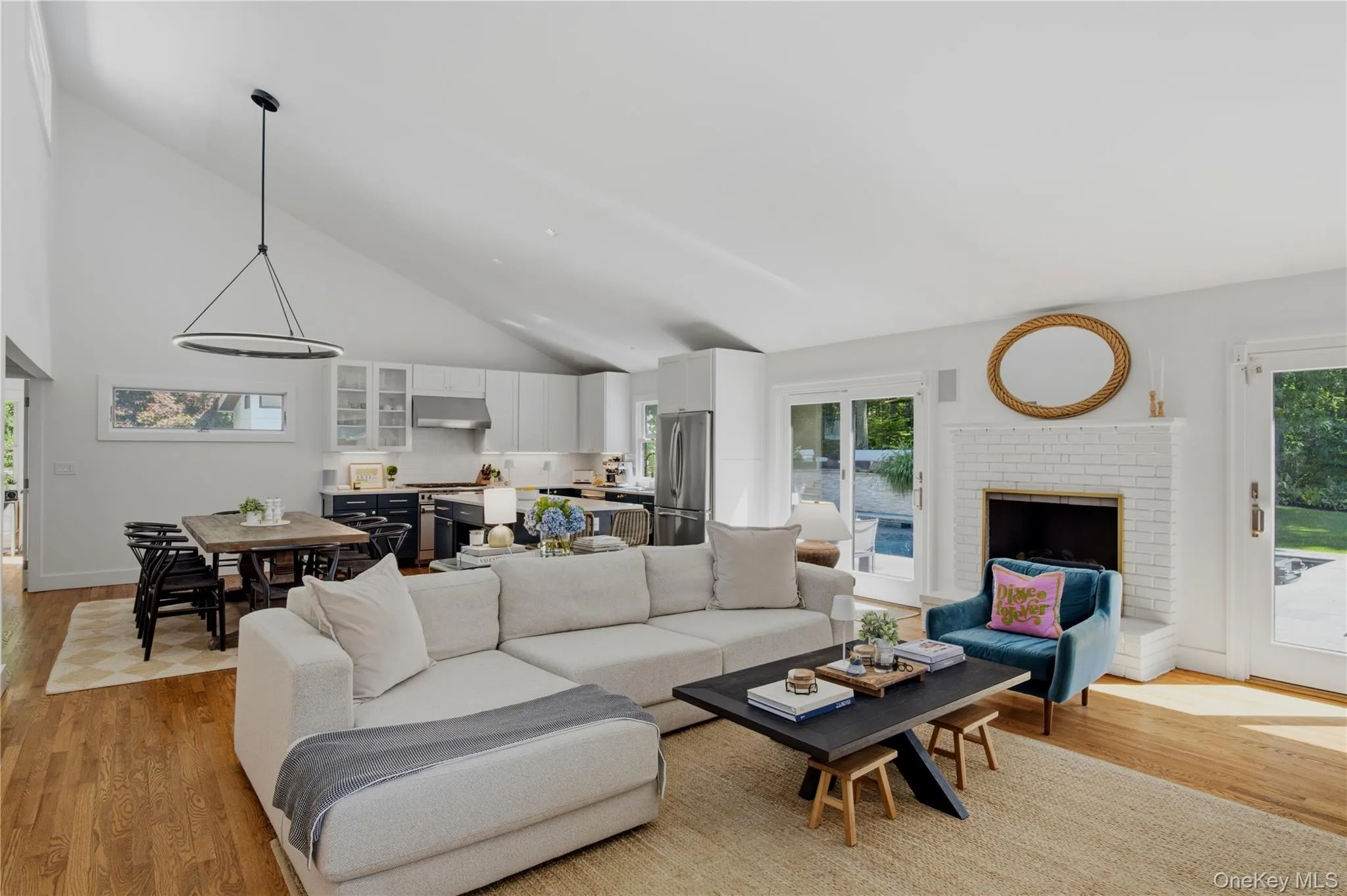 12 Surrey Court, East Hampton, NY, 3 Bedrooms Bedrooms, 8 Rooms Rooms,3 BathroomsBathrooms,Residential,For Rent,Surrey,0,1050540 12 Surrey Court, East Hampton, NY, 3 Bedrooms Bedrooms, 8 Rooms Rooms,3 BathroomsBathrooms,Residential,For Rent,Surrey,0,1050540