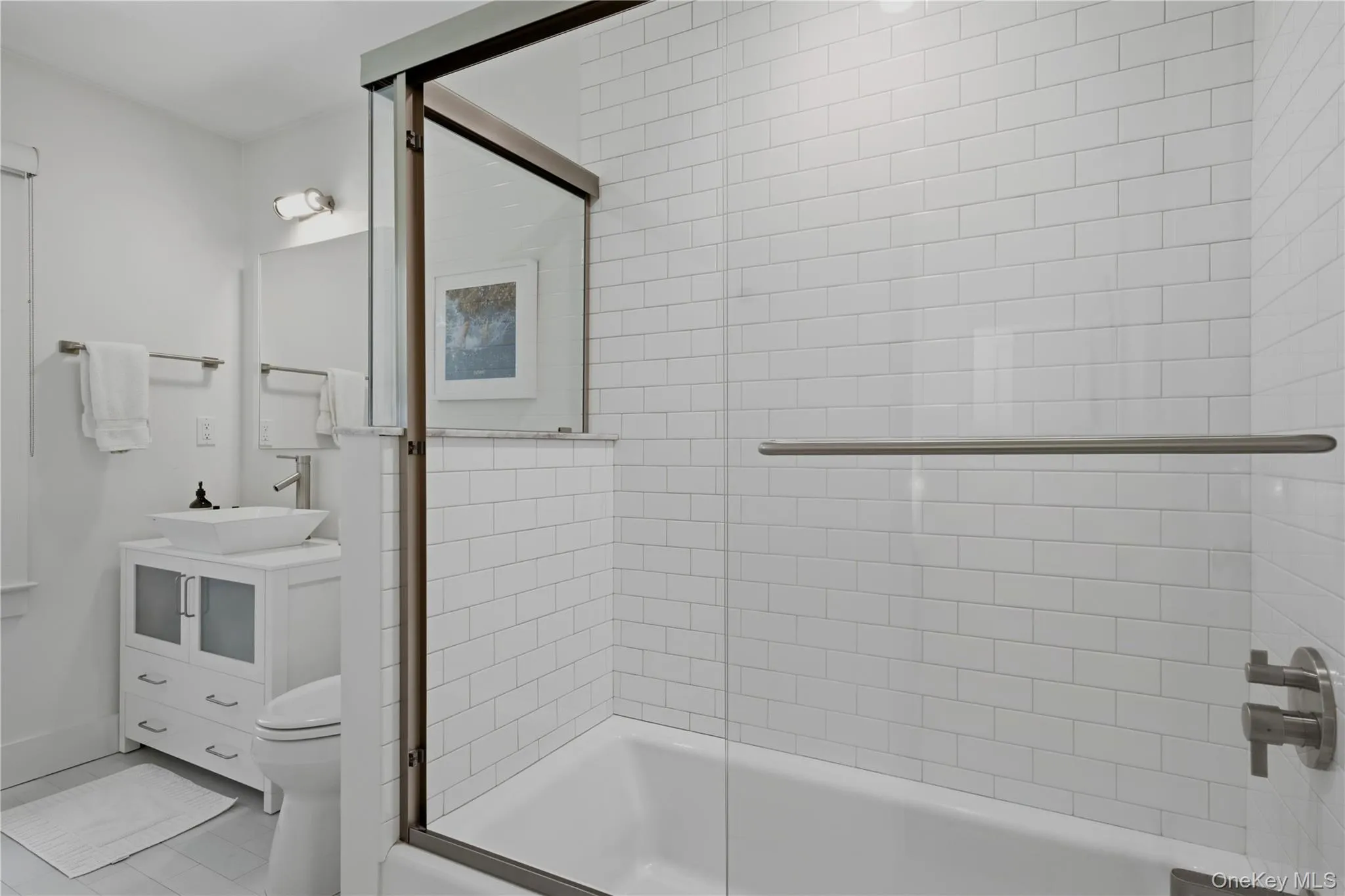 12 Surrey Court, East Hampton, NY, 3 Bedrooms Bedrooms, 8 Rooms Rooms,3 BathroomsBathrooms,Residential,For Rent,Surrey,0,1050540 12 Surrey Court, East Hampton, NY, 3 Bedrooms Bedrooms, 8 Rooms Rooms,3 BathroomsBathrooms,Residential,For Rent,Surrey,0,1050540