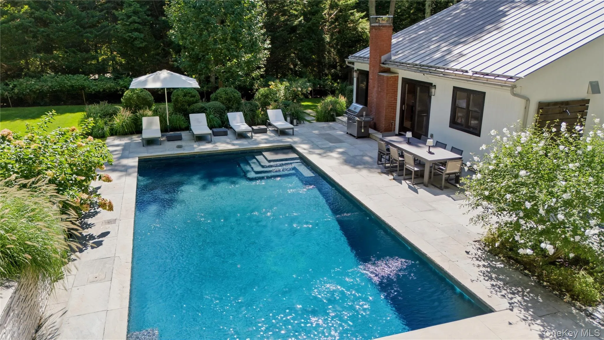 12 Surrey Court, East Hampton, NY, 3 Bedrooms Bedrooms, 8 Rooms Rooms,3 BathroomsBathrooms,Residential,For Rent,Surrey,0,1050540 12 Surrey Court, East Hampton, NY, 3 Bedrooms Bedrooms, 8 Rooms Rooms,3 BathroomsBathrooms,Residential,For Rent,Surrey,0,1050540