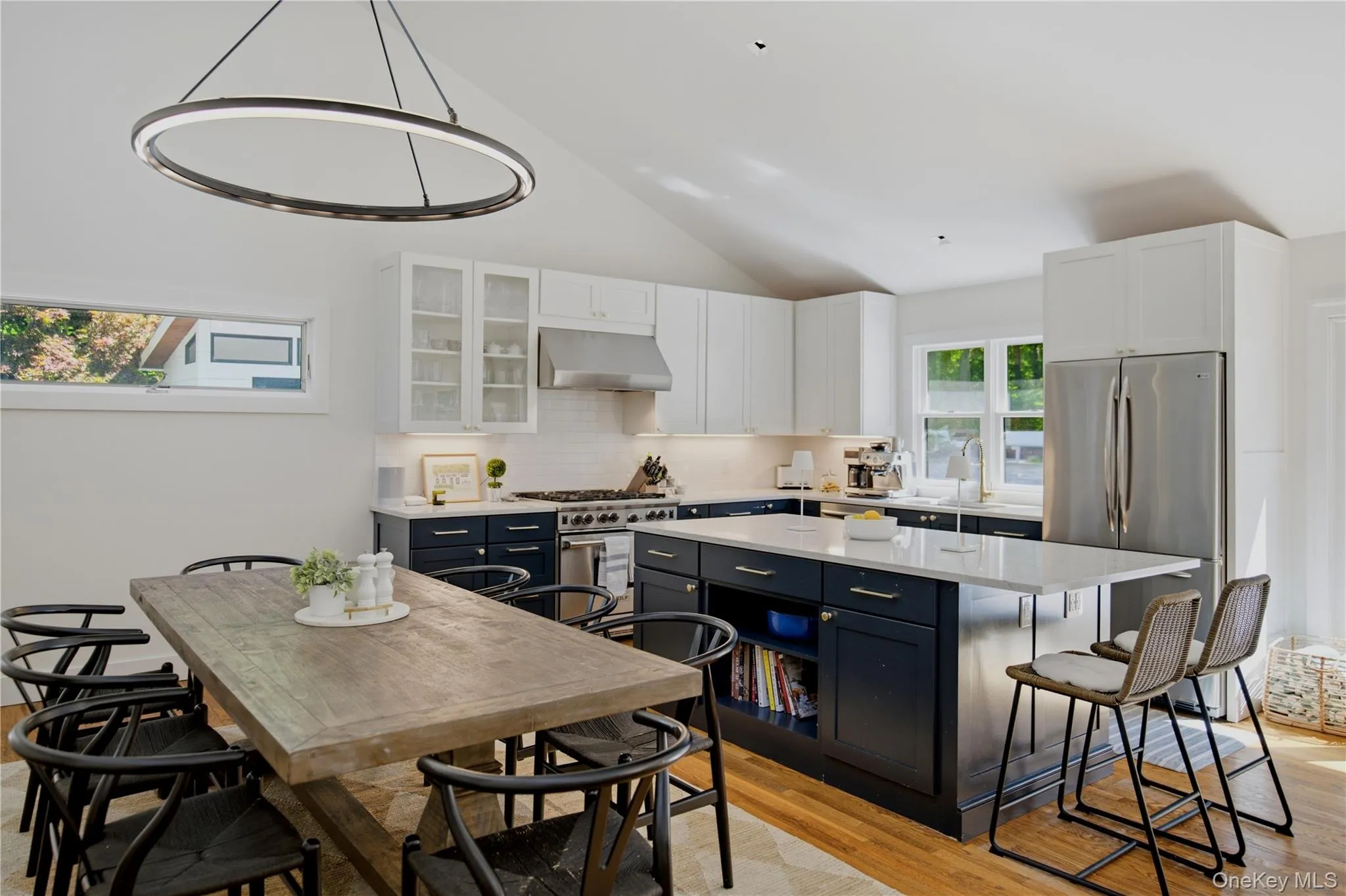 12 Surrey Court, East Hampton, NY, 3 Bedrooms Bedrooms, 8 Rooms Rooms,3 BathroomsBathrooms,Residential,For Rent,Surrey,0,1050540 12 Surrey Court, East Hampton, NY, 3 Bedrooms Bedrooms, 8 Rooms Rooms,3 BathroomsBathrooms,Residential,For Rent,Surrey,0,1050540