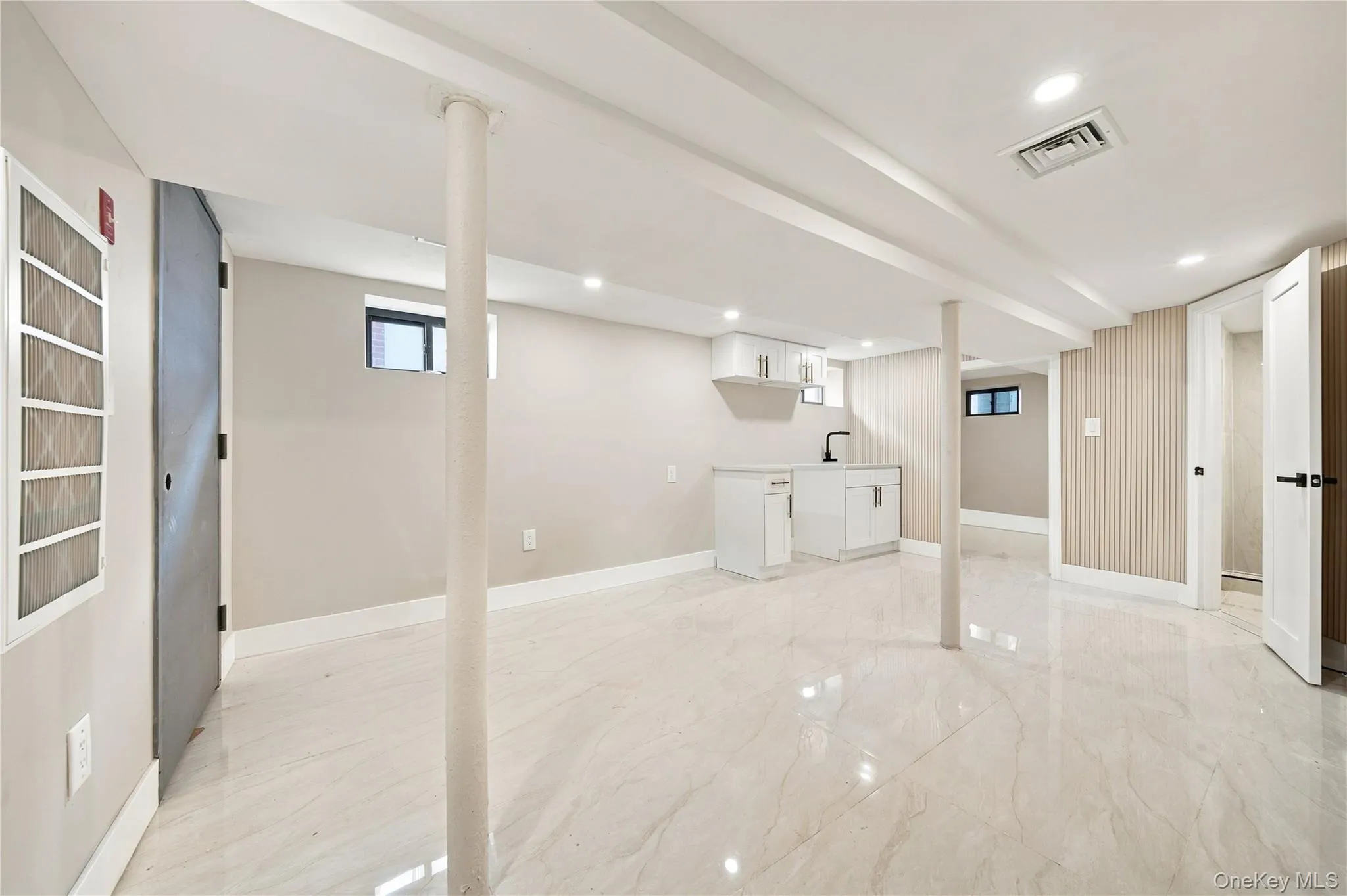 105-19 189th Street, New York, NY, 4 Bedrooms Bedrooms, 10 Rooms Rooms,3 BathroomsBathrooms,Residential,For Rent,189th,0,1050545 105-19 189th Street, New York, NY, 4 Bedrooms Bedrooms, 10 Rooms Rooms,3 BathroomsBathrooms,Residential,For Rent,189th,0,1050545