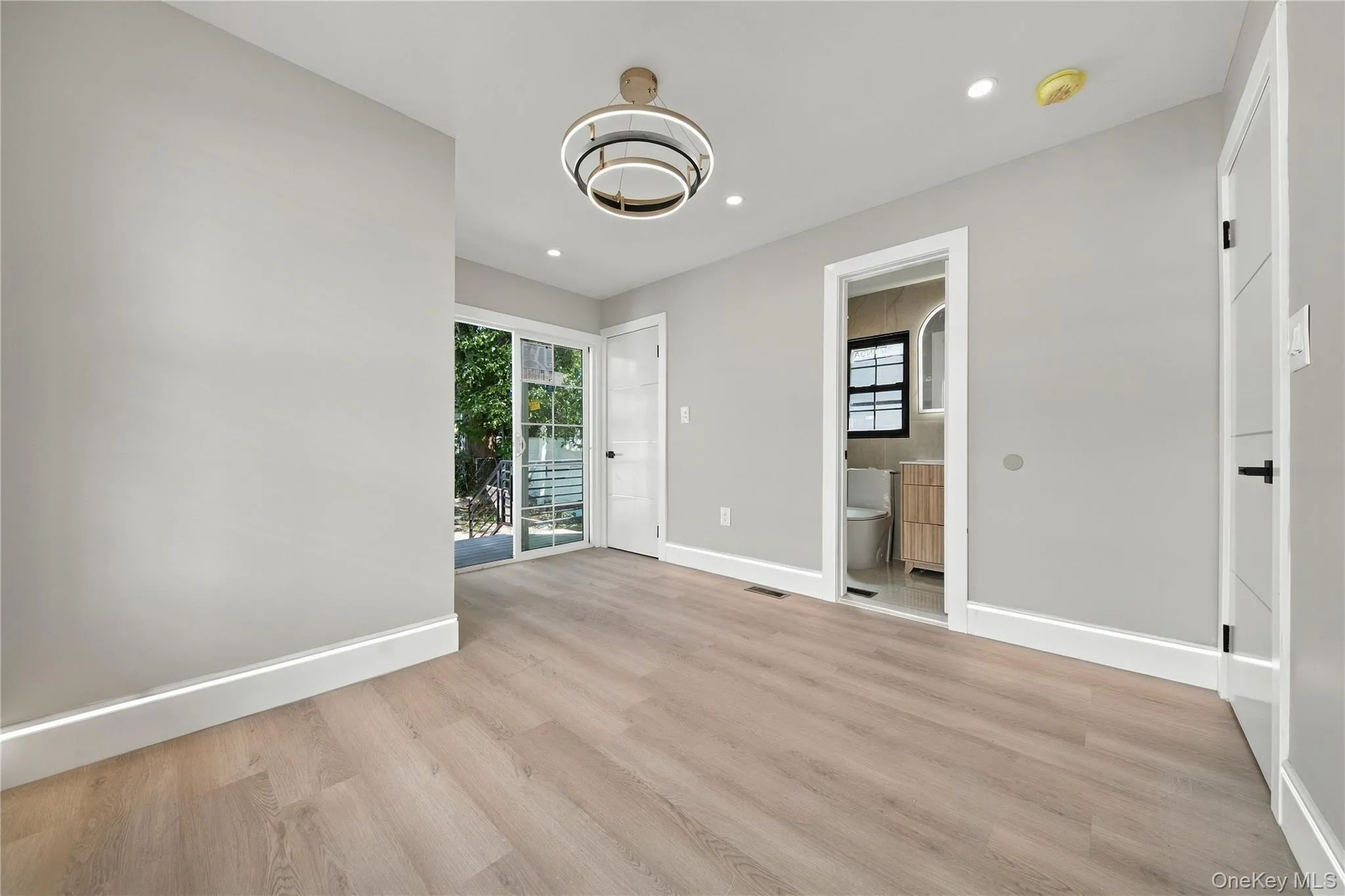105-19 189th Street, New York, NY, 4 Bedrooms Bedrooms, 10 Rooms Rooms,3 BathroomsBathrooms,Residential,For Rent,189th,0,1050545 105-19 189th Street, New York, NY, 4 Bedrooms Bedrooms, 10 Rooms Rooms,3 BathroomsBathrooms,Residential,For Rent,189th,0,1050545