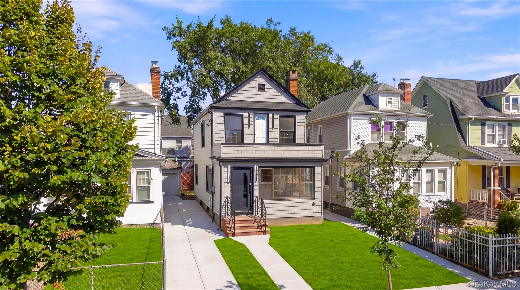 105-19 189th Street, New York, NY, 4 Bedrooms Bedrooms, 10 Rooms Rooms,3 BathroomsBathrooms,Residential,For Rent,189th,0,1050545 105-19 189th Street, New York, NY, 4 Bedrooms Bedrooms, 10 Rooms Rooms,3 BathroomsBathrooms,Residential,For Rent,189th,0,1050545