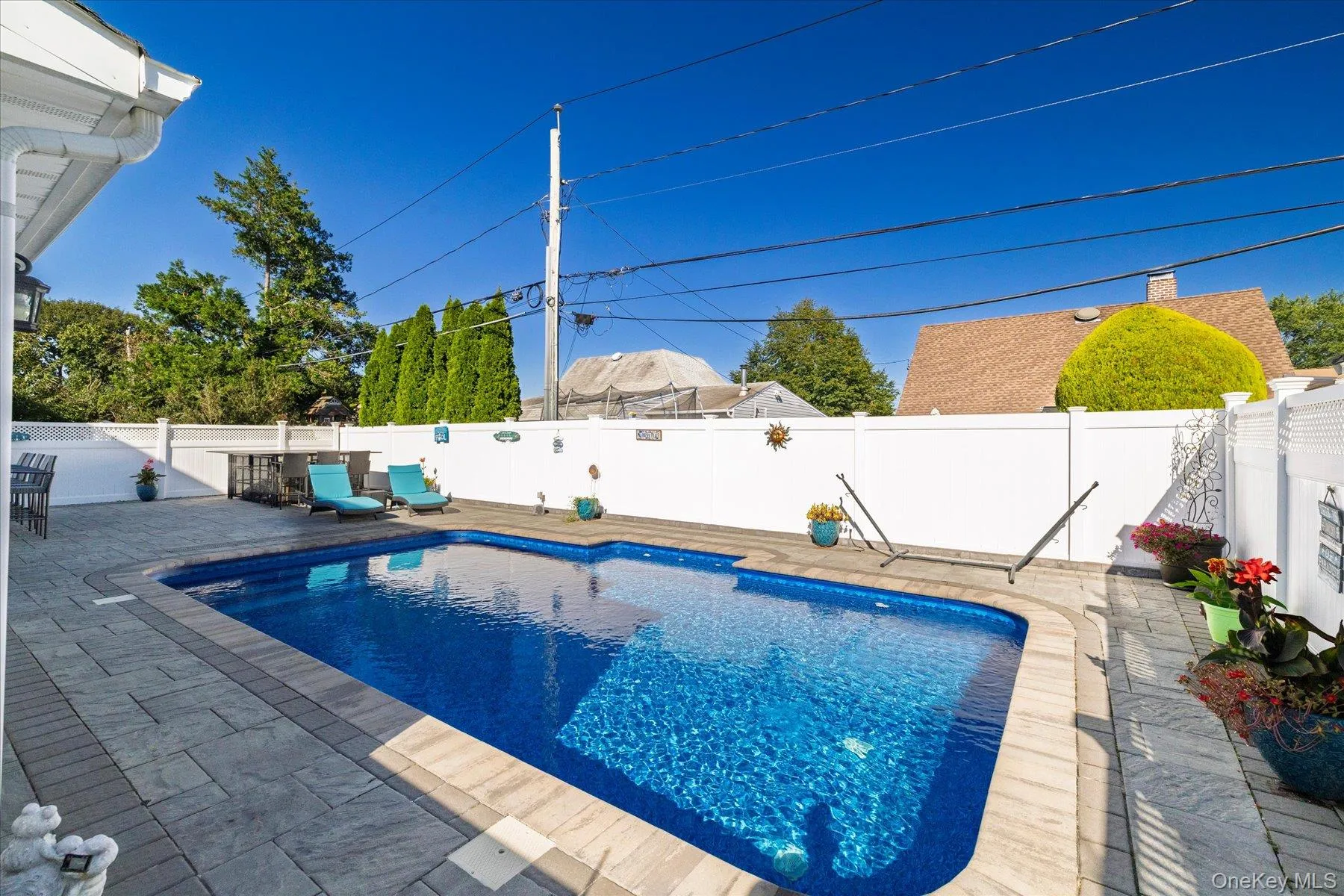 27 Welcome Lane, Hempstead, NY, 4 Bedrooms Bedrooms, 7 Rooms Rooms,2 BathroomsBathrooms,Residential,For Rent,Welcome,0,1050546 27 Welcome Lane, Hempstead, NY, 4 Bedrooms Bedrooms, 7 Rooms Rooms,2 BathroomsBathrooms,Residential,For Rent,Welcome,0,1050546
