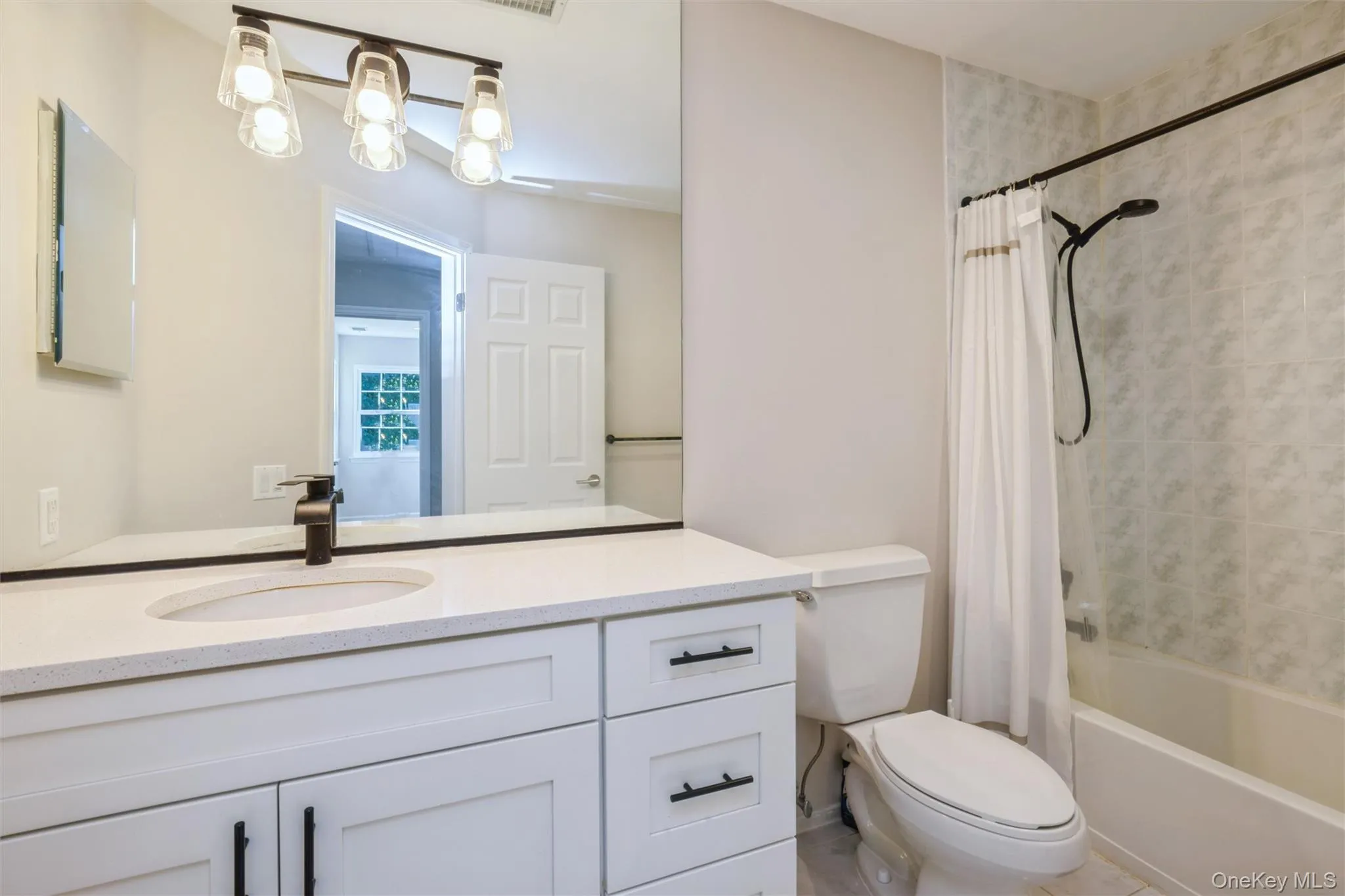 Main Bath Main Bath