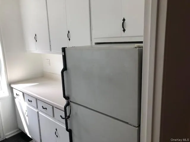 30 Ehrbar Avenue, Mount Vernon, NY, 1 Bedroom Bedrooms, 4 Rooms Rooms,1 BathroomBathrooms,Residential,For Rent,Ehrbar,0,1050549 30 Ehrbar Avenue, Mount Vernon, NY, 1 Bedroom Bedrooms, 4 Rooms Rooms,1 BathroomBathrooms,Residential,For Rent,Ehrbar,0,1050549