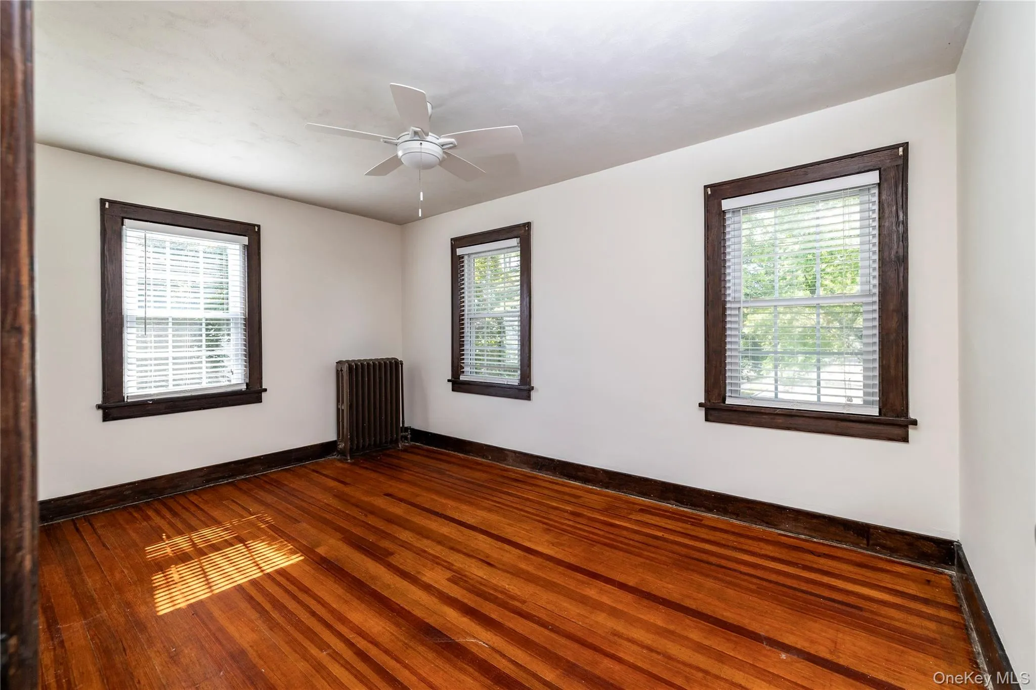 65 Lenox Avenue, Hempstead, NY, 3 Bedroom Bedrooms, 7 Room Rooms,1 BathroomBathrooms,Residential Lease,For Rent,Lenox,0,1050552 65 Lenox Avenue, Hempstead, NY, 3 Bedroom Bedrooms, 7 Room Rooms,1 BathroomBathrooms,Residential Lease,For Rent,Lenox,0,1050552