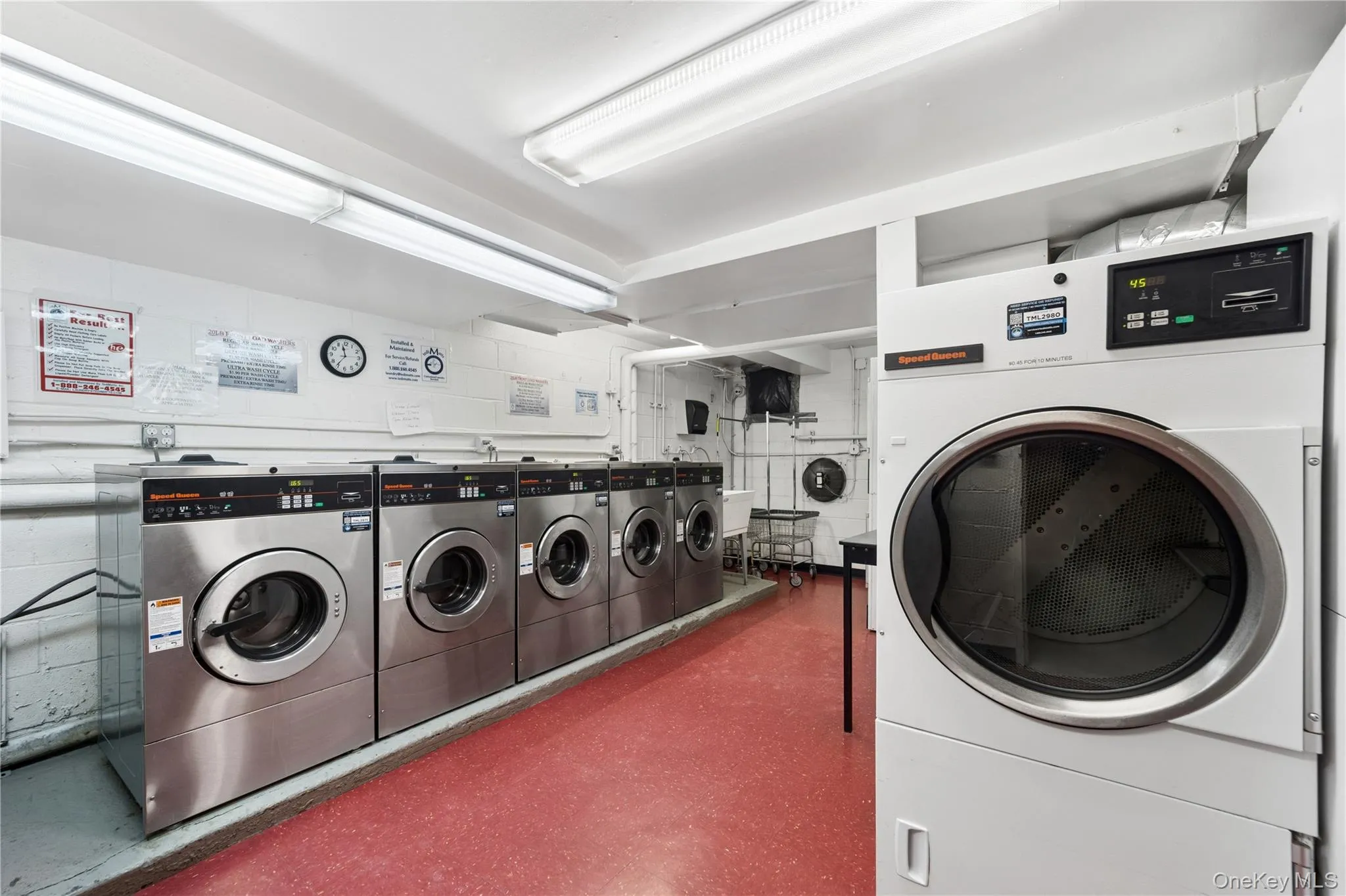 100 Hartsdale Avenue, Greenburgh, NY, 1 Bedroom Bedrooms, 5 Rooms Rooms,1 BathroomBathrooms,Residential,For Rent,Hartsdale,0,1050553 100 Hartsdale Avenue, Greenburgh, NY, 1 Bedroom Bedrooms, 5 Rooms Rooms,1 BathroomBathrooms,Residential,For Rent,Hartsdale,0,1050553