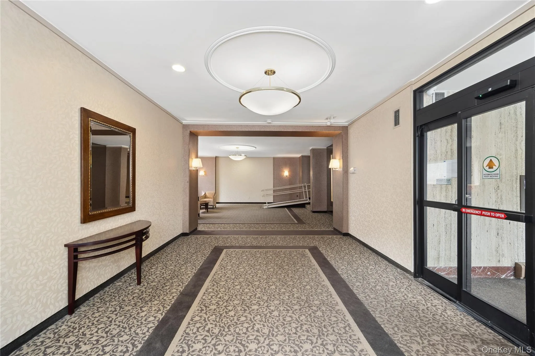 100 Hartsdale Avenue, Greenburgh, NY, 1 Bedroom Bedrooms, 5 Rooms Rooms,1 BathroomBathrooms,Residential,For Rent,Hartsdale,0,1050553 100 Hartsdale Avenue, Greenburgh, NY, 1 Bedroom Bedrooms, 5 Rooms Rooms,1 BathroomBathrooms,Residential,For Rent,Hartsdale,0,1050553