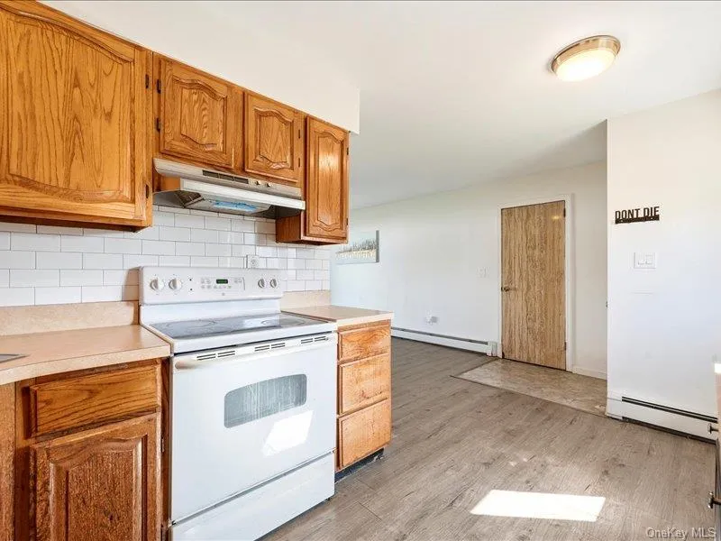 11 Hoover Lane, Oyster Bay, NY, 3 Bedrooms Bedrooms, 5 Rooms Rooms,1 BathroomBathrooms,Residential,For Rent,Hoover,0,1050559 11 Hoover Lane, Oyster Bay, NY, 3 Bedrooms Bedrooms, 5 Rooms Rooms,1 BathroomBathrooms,Residential,For Rent,Hoover,0,1050559