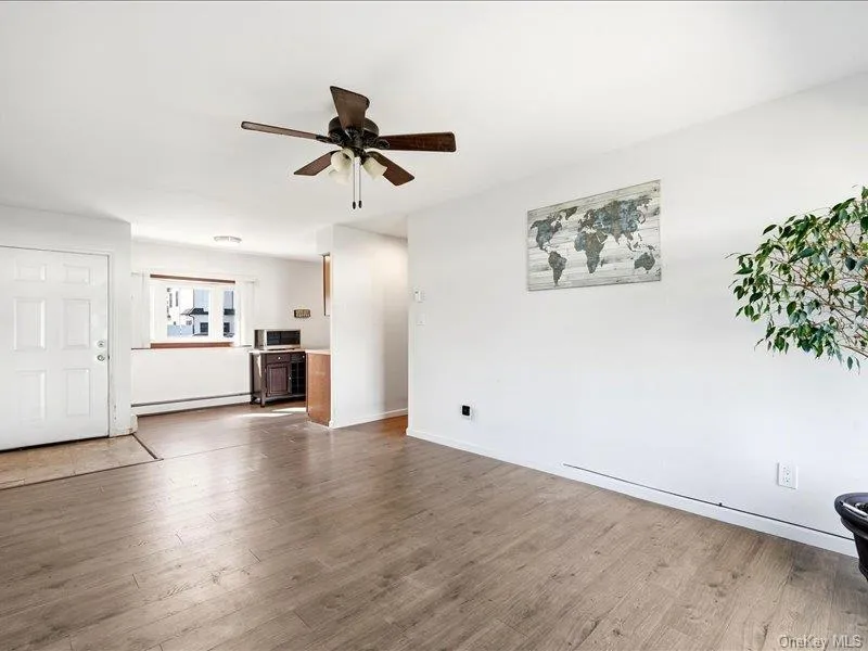 11 Hoover Lane, Oyster Bay, NY, 3 Bedrooms Bedrooms, 5 Rooms Rooms,1 BathroomBathrooms,Residential,For Rent,Hoover,0,1050559 11 Hoover Lane, Oyster Bay, NY, 3 Bedrooms Bedrooms, 5 Rooms Rooms,1 BathroomBathrooms,Residential,For Rent,Hoover,0,1050559