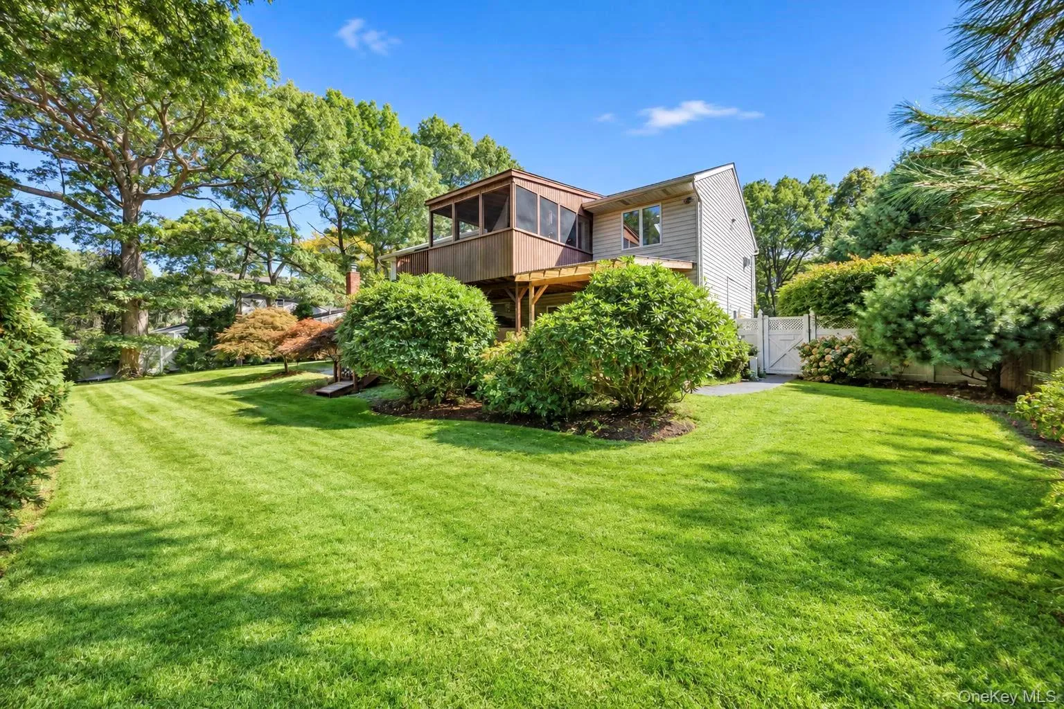 137 Ridgewood Avenue, Brookhaven, NY, 5 Bedrooms Bedrooms, 10 Rooms Rooms,2 BathroomsBathrooms,Residential,For Rent,Ridgewood,0,1050562 137 Ridgewood Avenue, Brookhaven, NY, 5 Bedrooms Bedrooms, 10 Rooms Rooms,2 BathroomsBathrooms,Residential,For Rent,Ridgewood,0,1050562
