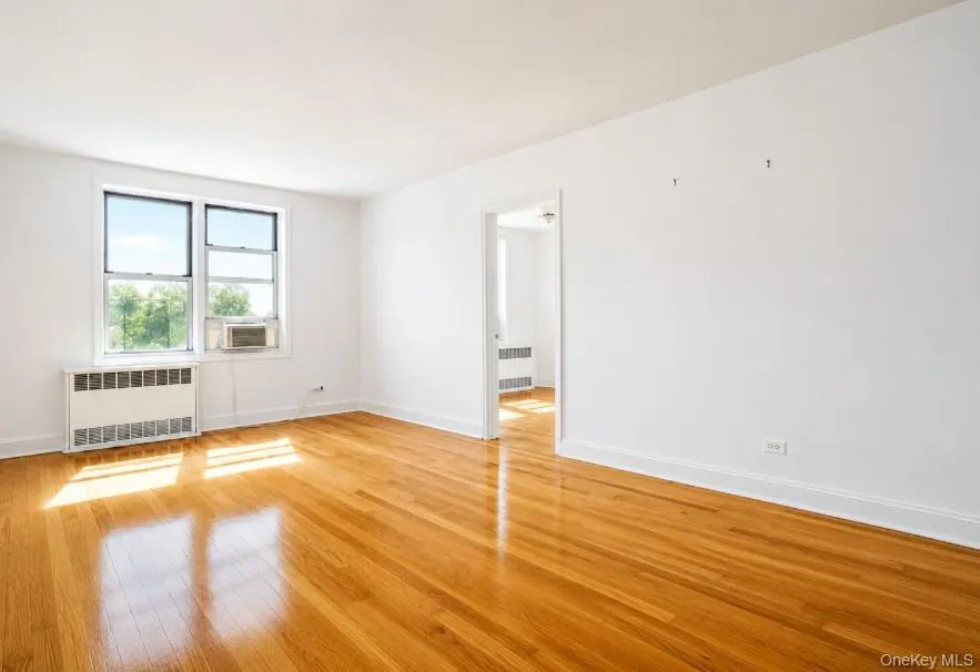 6345 Saunders Street, New York, NY, 2 Bedrooms Bedrooms, 5 Rooms Rooms,1 BathroomBathrooms,Residential,For Rent,Saunders,0,1050564 6345 Saunders Street, New York, NY, 2 Bedrooms Bedrooms, 5 Rooms Rooms,1 BathroomBathrooms,Residential,For Rent,Saunders,0,1050564
