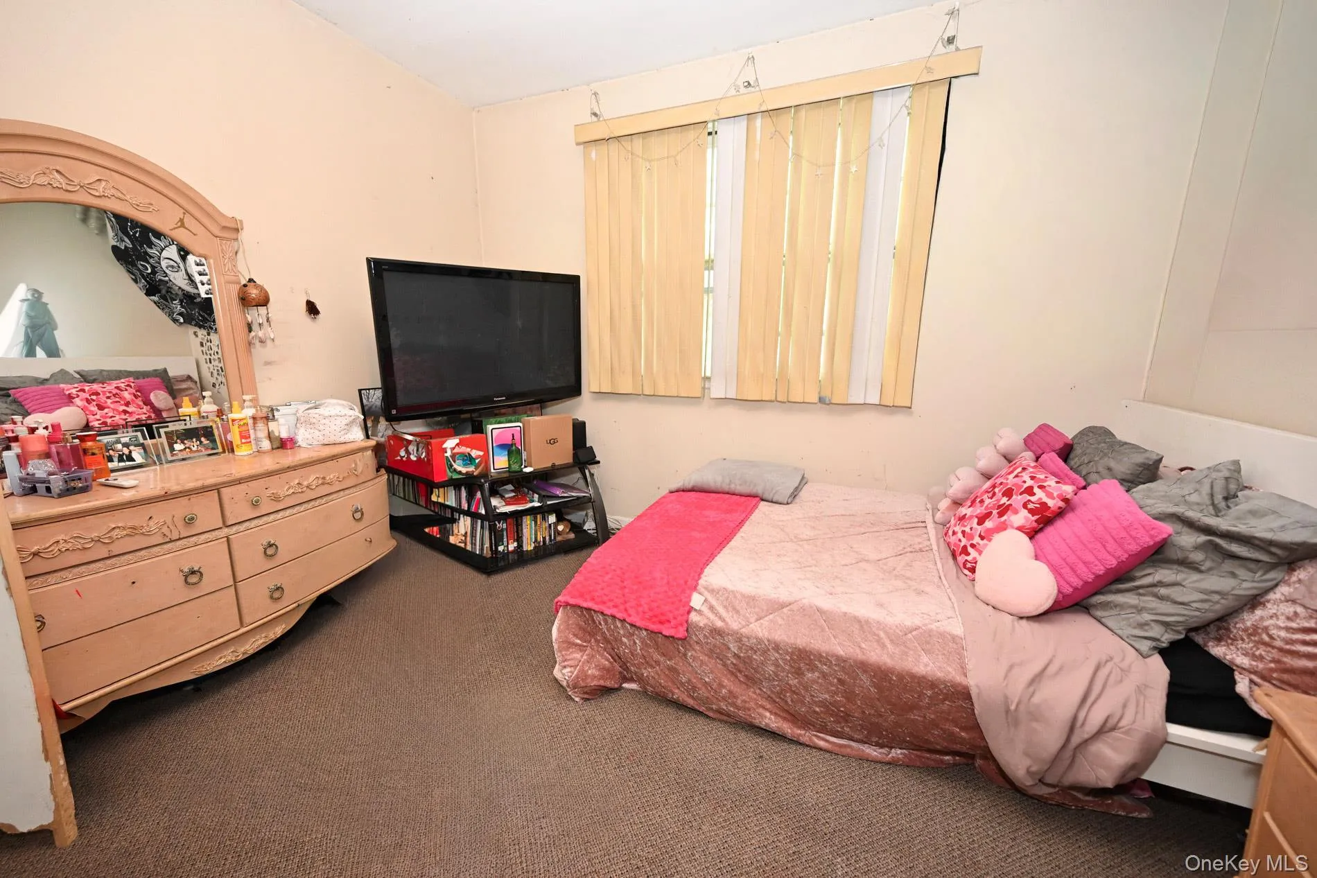 41 Porter Street, Hempstead, NY, 3 Bedrooms Bedrooms, 5 Rooms Rooms,1 BathroomBathrooms,Residential,For Rent,Porter,0,1050566 41 Porter Street, Hempstead, NY, 3 Bedrooms Bedrooms, 5 Rooms Rooms,1 BathroomBathrooms,Residential,For Rent,Porter,0,1050566