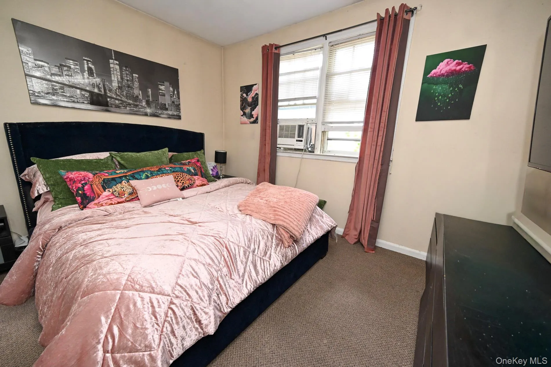41 Porter Street, Hempstead, NY, 3 Bedrooms Bedrooms, 5 Rooms Rooms,1 BathroomBathrooms,Residential,For Rent,Porter,0,1050566 41 Porter Street, Hempstead, NY, 3 Bedrooms Bedrooms, 5 Rooms Rooms,1 BathroomBathrooms,Residential,For Rent,Porter,0,1050566