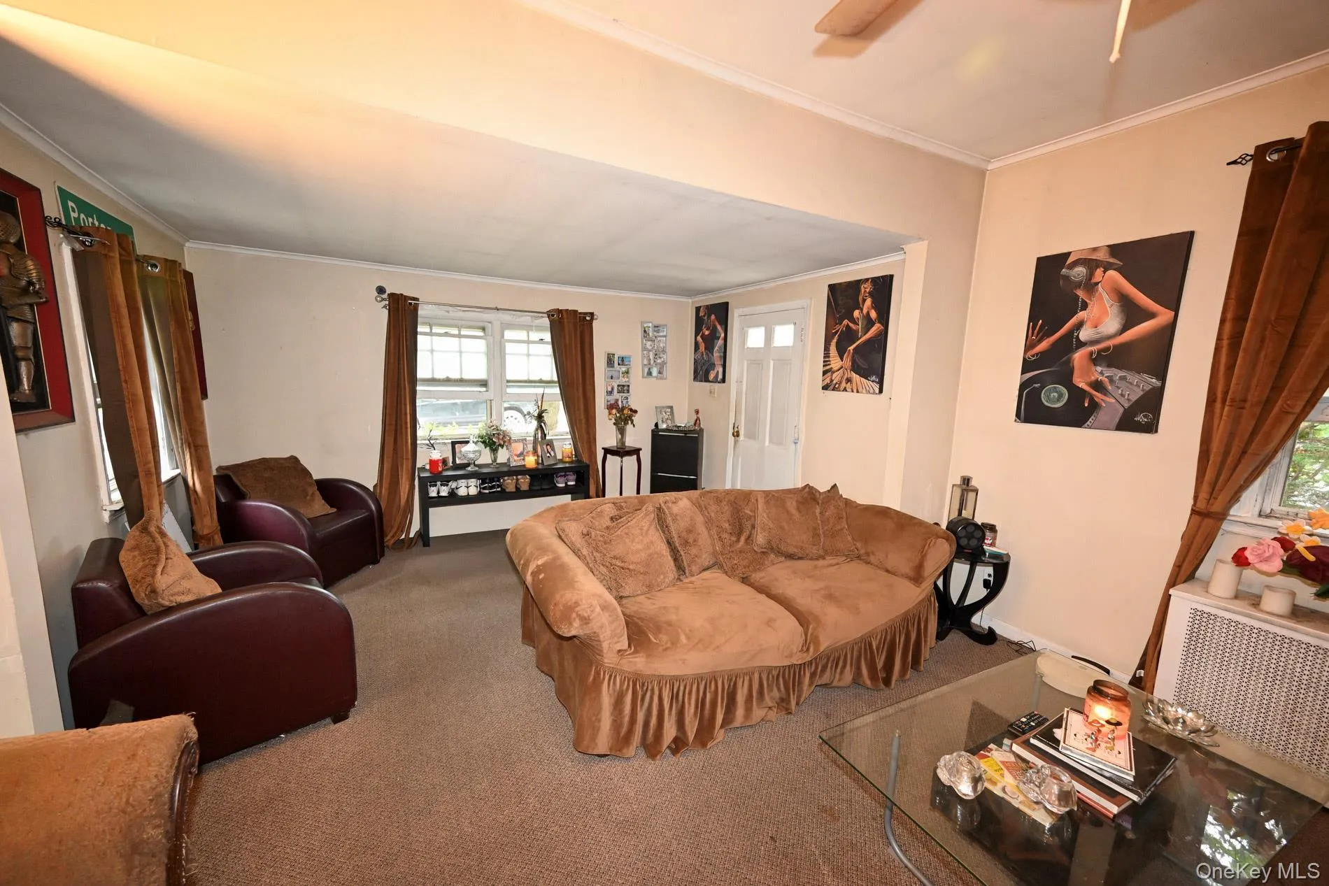 41 Porter Street, Hempstead, NY, 3 Bedrooms Bedrooms, 5 Rooms Rooms,1 BathroomBathrooms,Residential,For Rent,Porter,0,1050566 41 Porter Street, Hempstead, NY, 3 Bedrooms Bedrooms, 5 Rooms Rooms,1 BathroomBathrooms,Residential,For Rent,Porter,0,1050566