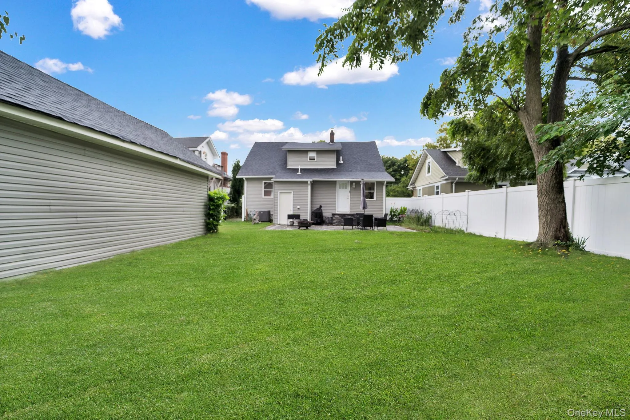 110 Park Avenue, Islip, NY, 4 Bedrooms Bedrooms, 7 Rooms Rooms,2 BathroomsBathrooms,Residential,For Rent,Park,0,1050572 110 Park Avenue, Islip, NY, 4 Bedrooms Bedrooms, 7 Rooms Rooms,2 BathroomsBathrooms,Residential,For Rent,Park,0,1050572