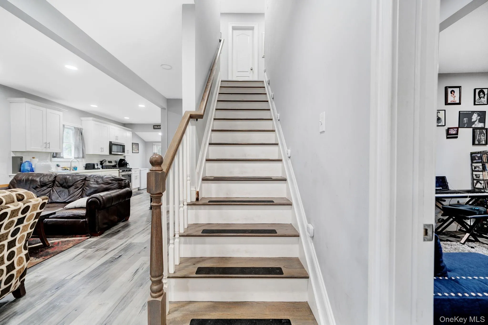 110 Park Avenue, Islip, NY, 4 Bedrooms Bedrooms, 7 Rooms Rooms,2 BathroomsBathrooms,Residential,For Rent,Park,0,1050572 110 Park Avenue, Islip, NY, 4 Bedrooms Bedrooms, 7 Rooms Rooms,2 BathroomsBathrooms,Residential,For Rent,Park,0,1050572