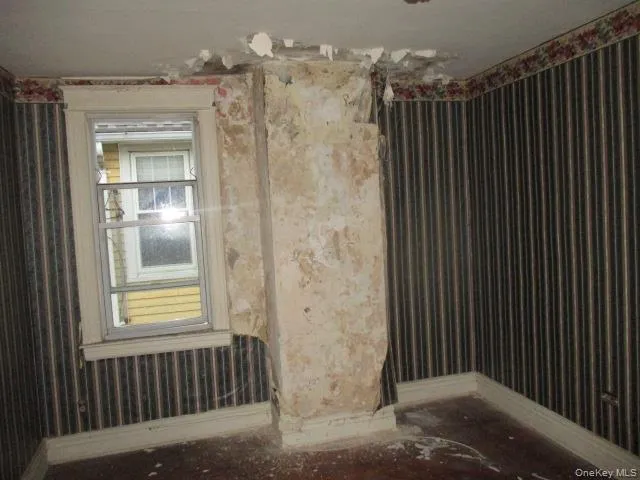 98 Marine Street, New York, NY, 3 Bedrooms Bedrooms, 7 Rooms Rooms,1 BathroomBathrooms,Residential,For Rent,Marine,0,1050575 98 Marine Street, New York, NY, 3 Bedrooms Bedrooms, 7 Rooms Rooms,1 BathroomBathrooms,Residential,For Rent,Marine,0,1050575