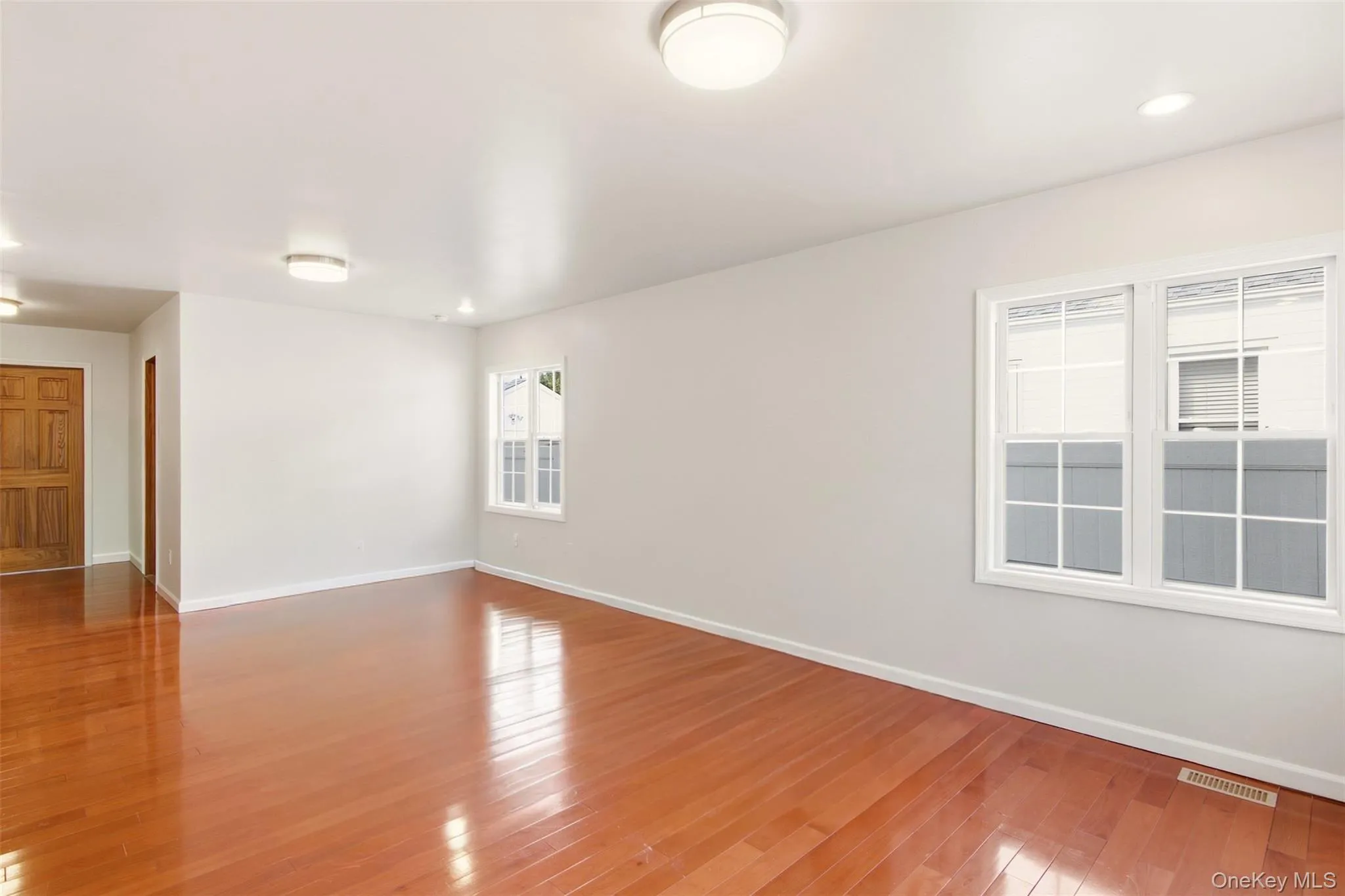 109 Gordon Avenue, North Hempstead, NY, 5 Bedrooms Bedrooms, 8 Rooms Rooms,3 BathroomsBathrooms,Residential,For Rent,Gordon,0,1050577 109 Gordon Avenue, North Hempstead, NY, 5 Bedrooms Bedrooms, 8 Rooms Rooms,3 BathroomsBathrooms,Residential,For Rent,Gordon,0,1050577