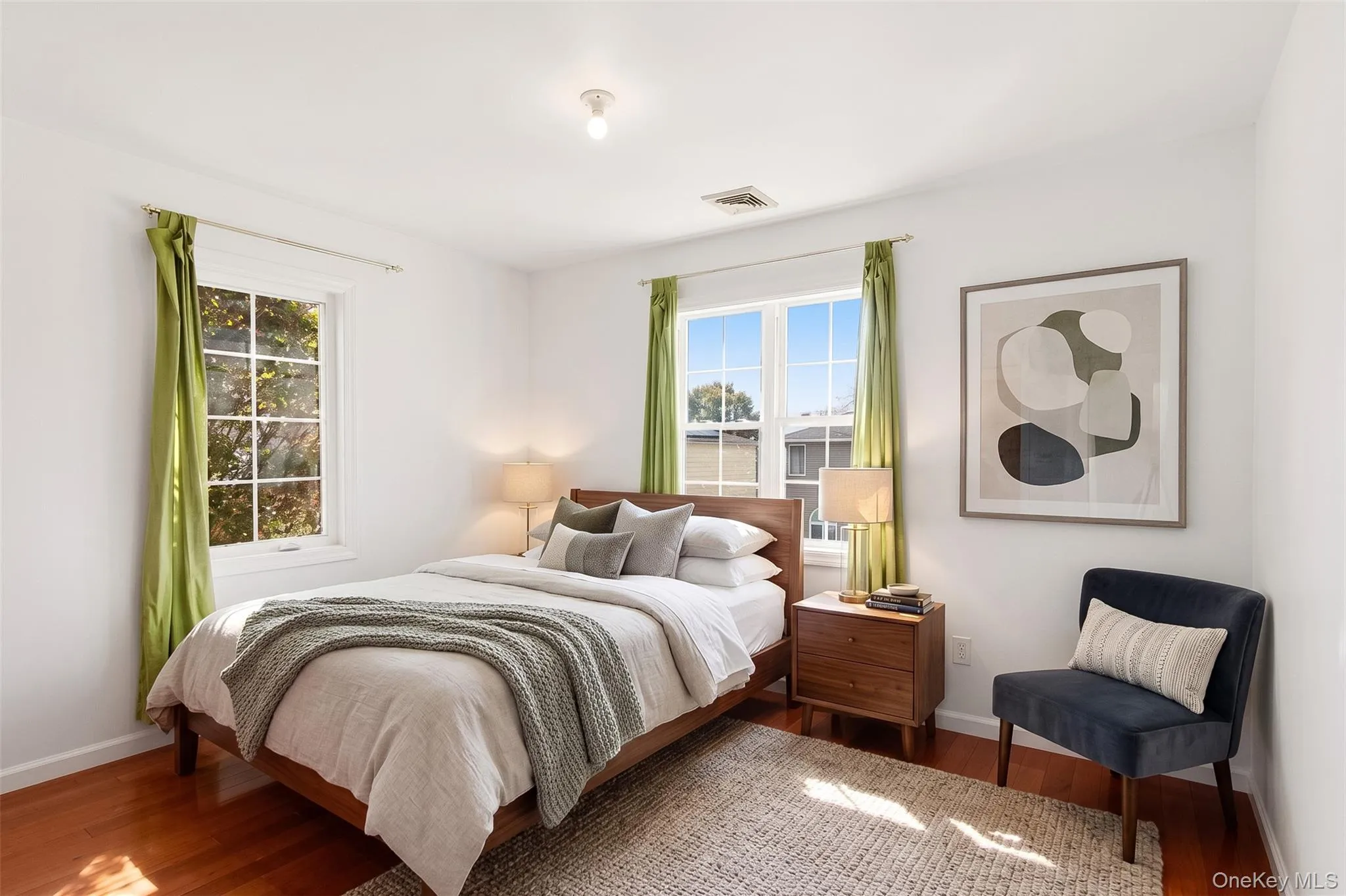 109 Gordon Avenue, North Hempstead, NY, 5 Bedrooms Bedrooms, 8 Rooms Rooms,3 BathroomsBathrooms,Residential,For Rent,Gordon,0,1050577 109 Gordon Avenue, North Hempstead, NY, 5 Bedrooms Bedrooms, 8 Rooms Rooms,3 BathroomsBathrooms,Residential,For Rent,Gordon,0,1050577