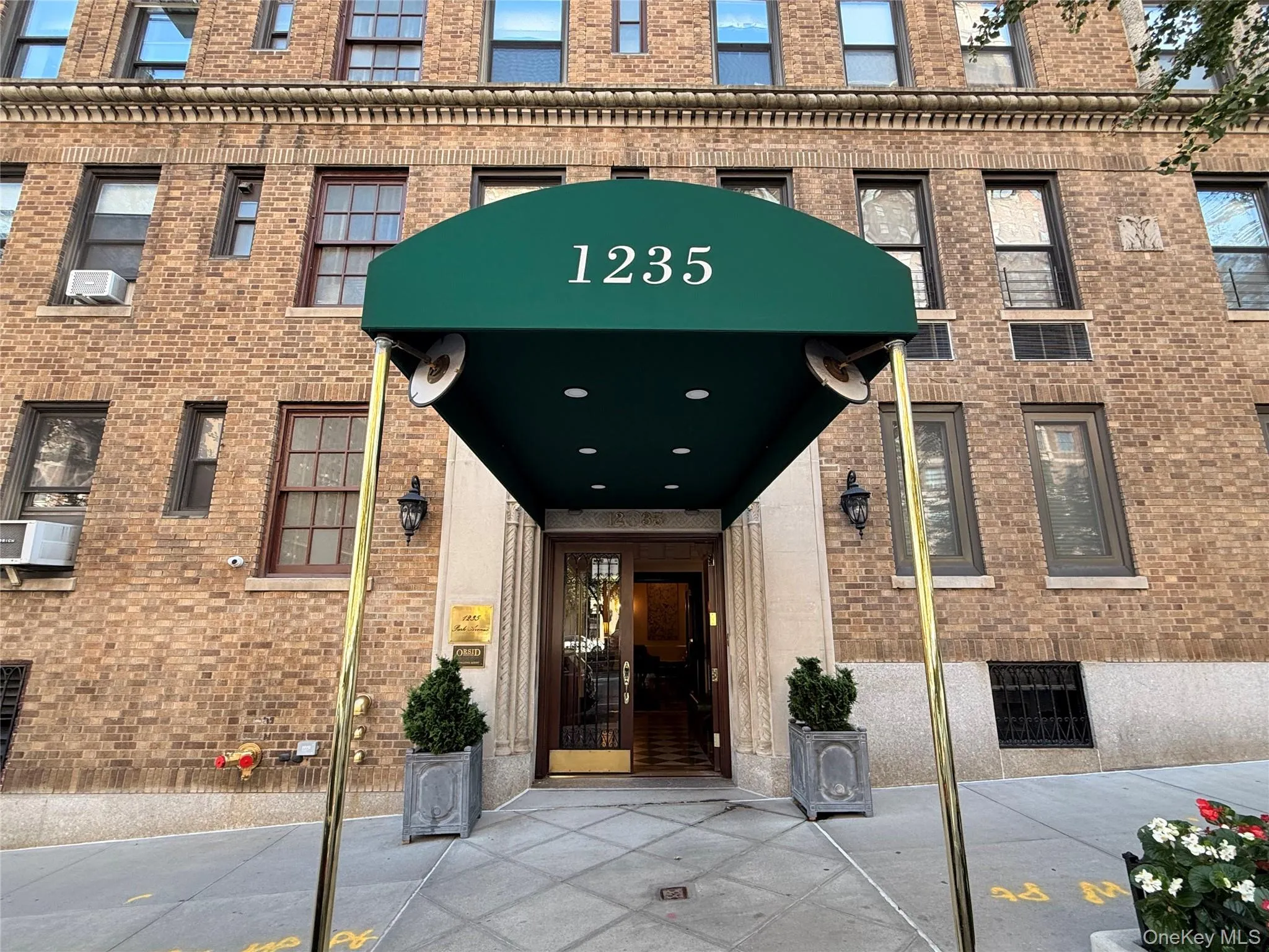1235 Park Avenue, New York, NY, 2 Bedrooms Bedrooms, 5 Rooms Rooms,2 BathroomsBathrooms,Residential,For Rent,Park,0,1050580 1235 Park Avenue, New York, NY, 2 Bedrooms Bedrooms, 5 Rooms Rooms,2 BathroomsBathrooms,Residential,For Rent,Park,0,1050580