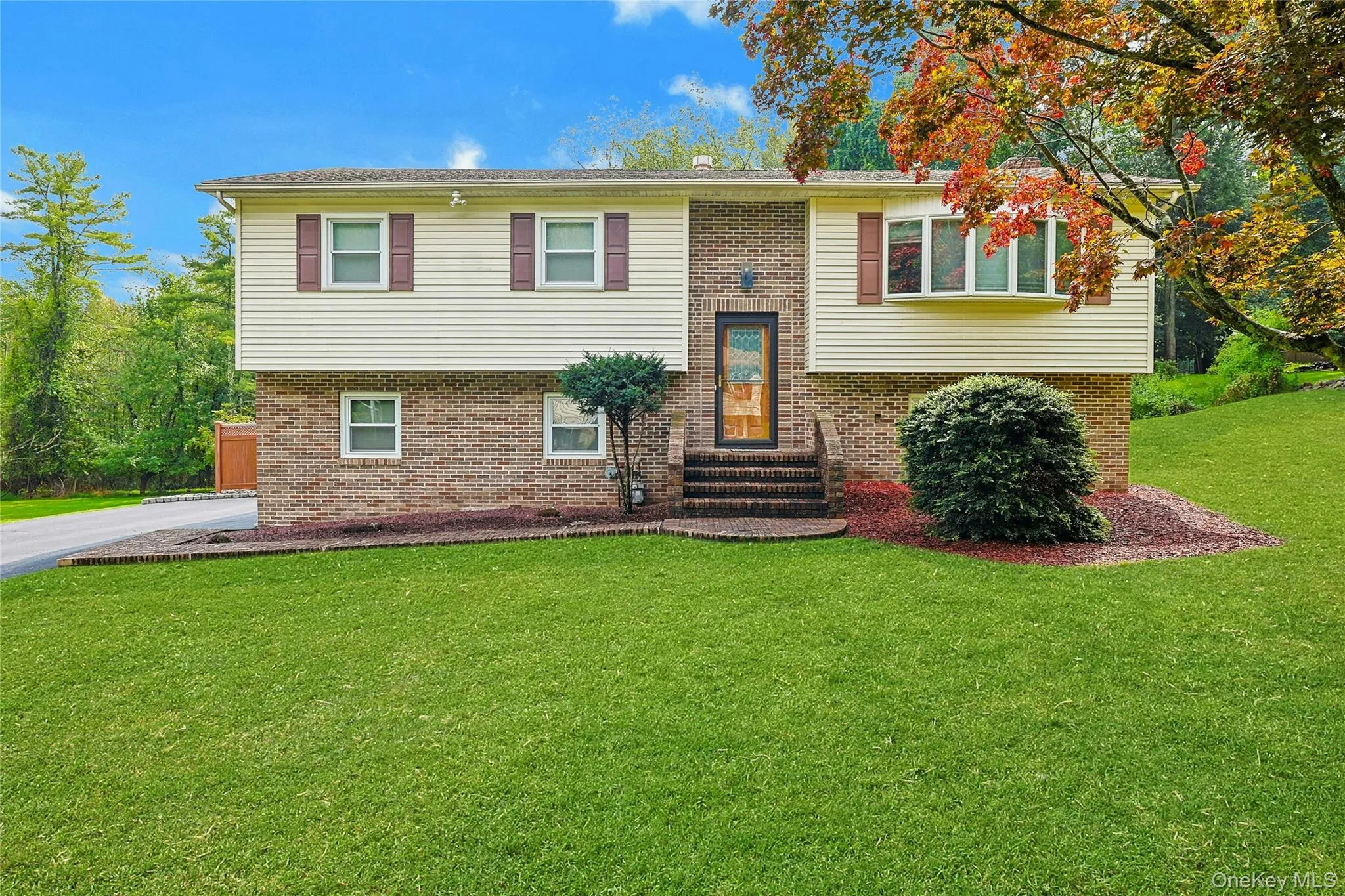 3 Five Oaks Lane, Clarkstown, NY, 4 Bedrooms Bedrooms, 13 Rooms Rooms,3 BathroomsBathrooms,Residential,For Rent,Five Oaks,0,1050581 3 Five Oaks Lane, Clarkstown, NY, 4 Bedrooms Bedrooms, 13 Rooms Rooms,3 BathroomsBathrooms,Residential,For Rent,Five Oaks,0,1050581