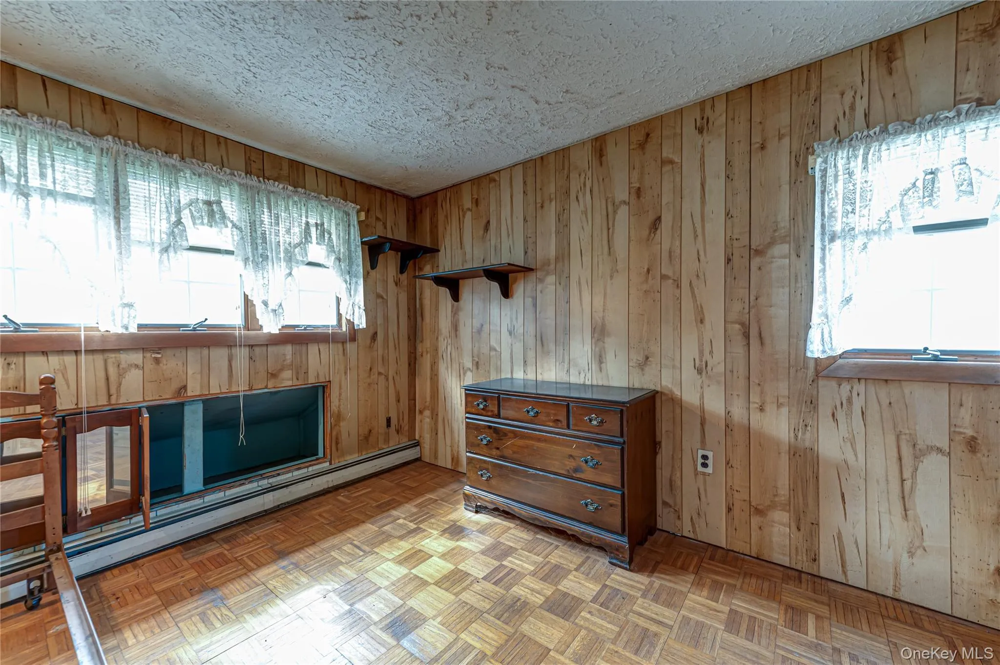 63 Barretts Avenue, Brookhaven, NY, 5 Bedrooms Bedrooms, 9 Rooms Rooms,2 BathroomsBathrooms,Residential,For Rent,Barretts,0,1050582 63 Barretts Avenue, Brookhaven, NY, 5 Bedrooms Bedrooms, 9 Rooms Rooms,2 BathroomsBathrooms,Residential,For Rent,Barretts,0,1050582