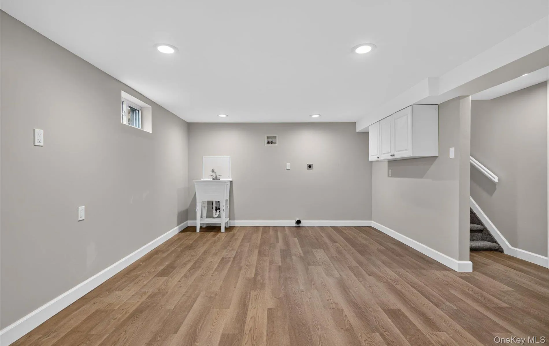 176 Melanie Way, Huntington, NY, 2 Bedrooms Bedrooms, 8 Rooms Rooms,1 BathroomBathrooms,Residential,For Rent,Melanie,0,1050583 176 Melanie Way, Huntington, NY, 2 Bedrooms Bedrooms, 8 Rooms Rooms,1 BathroomBathrooms,Residential,For Rent,Melanie,0,1050583