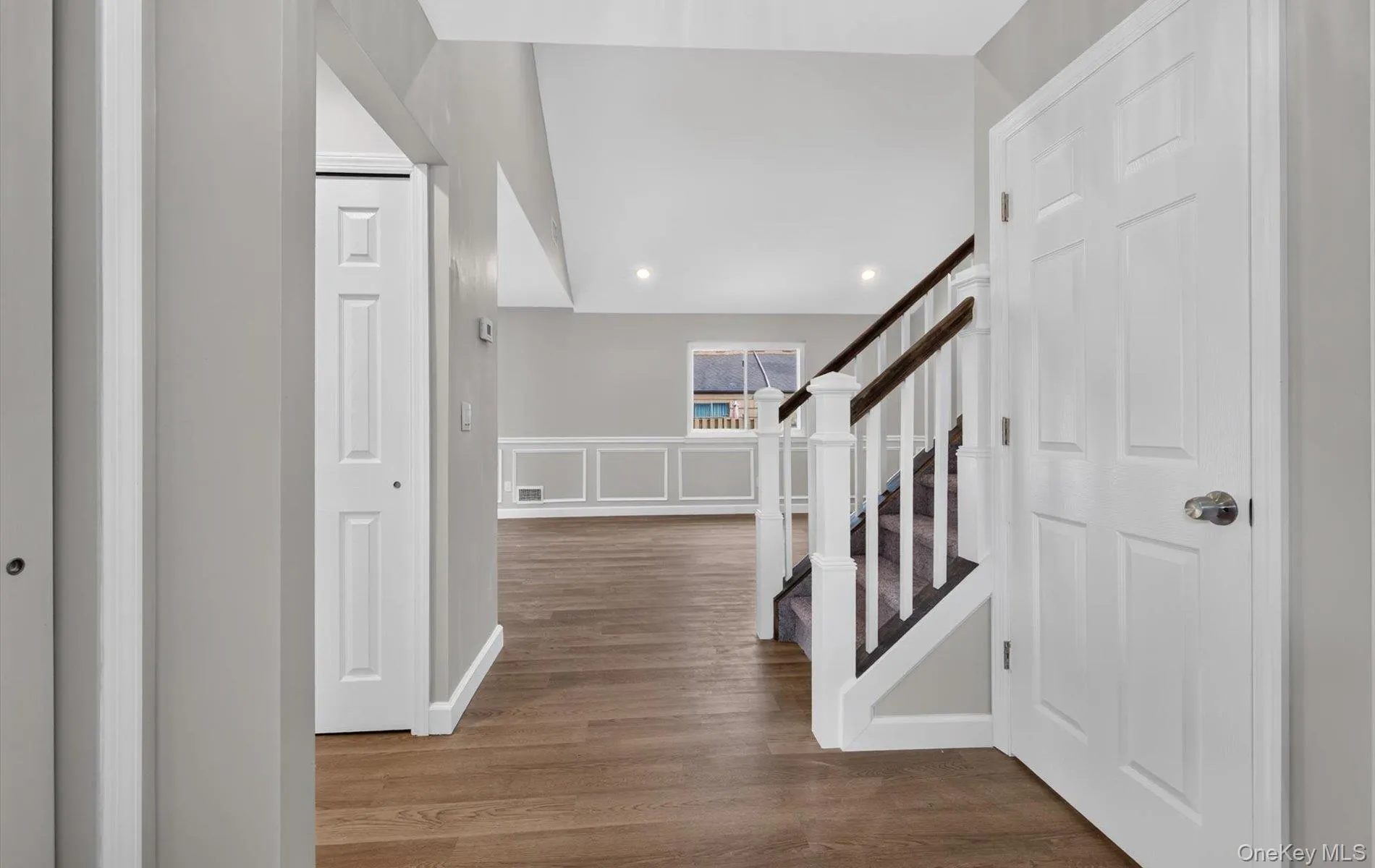 176 Melanie Way, Huntington, NY, 2 Bedrooms Bedrooms, 8 Rooms Rooms,1 BathroomBathrooms,Residential,For Rent,Melanie,0,1050583 176 Melanie Way, Huntington, NY, 2 Bedrooms Bedrooms, 8 Rooms Rooms,1 BathroomBathrooms,Residential,For Rent,Melanie,0,1050583