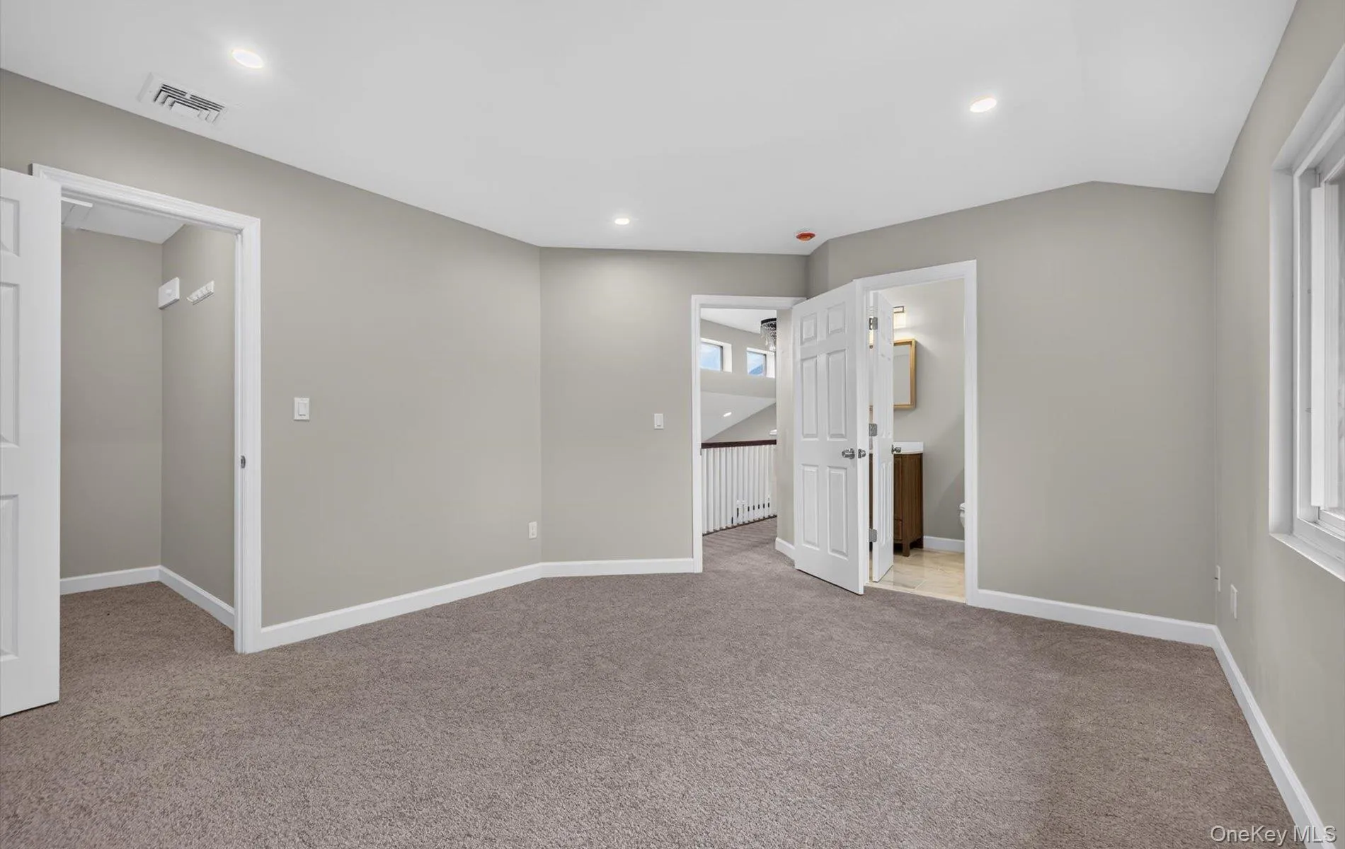 176 Melanie Way, Huntington, NY, 2 Bedrooms Bedrooms, 8 Rooms Rooms,1 BathroomBathrooms,Residential,For Rent,Melanie,0,1050583 176 Melanie Way, Huntington, NY, 2 Bedrooms Bedrooms, 8 Rooms Rooms,1 BathroomBathrooms,Residential,For Rent,Melanie,0,1050583