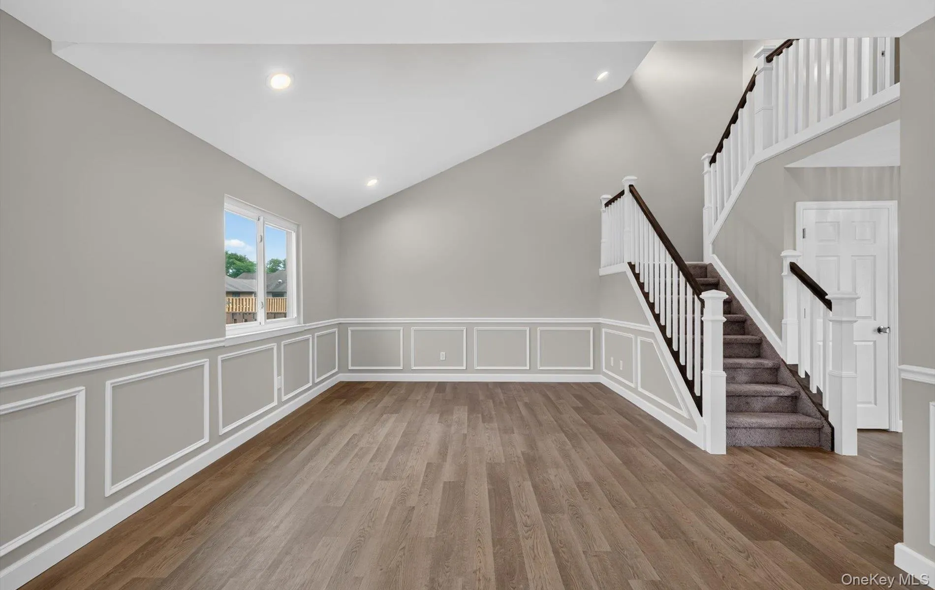 176 Melanie Way, Huntington, NY, 2 Bedrooms Bedrooms, 8 Rooms Rooms,1 BathroomBathrooms,Residential,For Rent,Melanie,0,1050583 176 Melanie Way, Huntington, NY, 2 Bedrooms Bedrooms, 8 Rooms Rooms,1 BathroomBathrooms,Residential,For Rent,Melanie,0,1050583