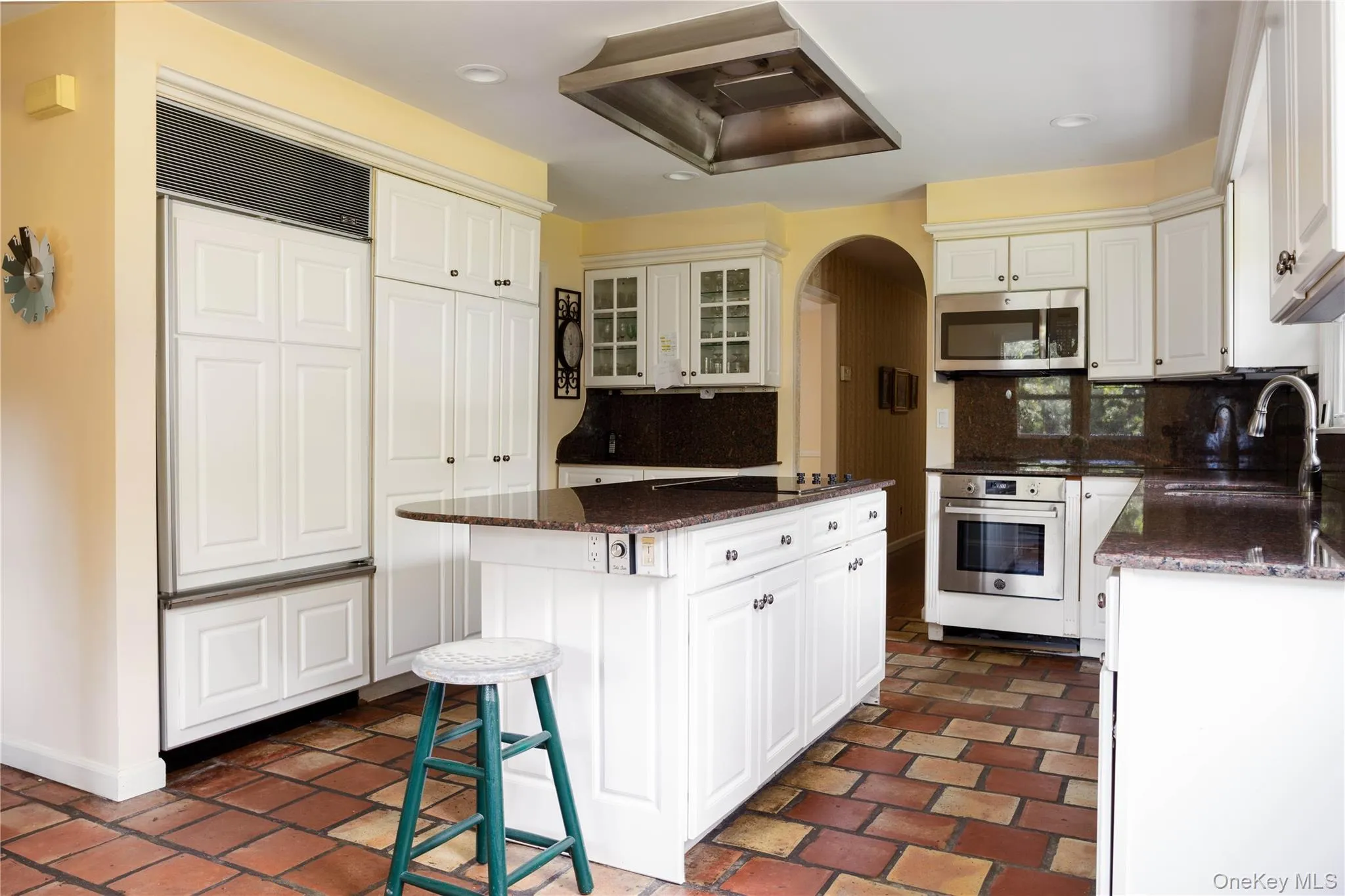 217 Feeks Lane, Oyster Bay, NY, 5 Bedrooms Bedrooms, 10 Rooms Rooms,4 BathroomsBathrooms,Residential,For Rent,Feeks,0,1050586 217 Feeks Lane, Oyster Bay, NY, 5 Bedrooms Bedrooms, 10 Rooms Rooms,4 BathroomsBathrooms,Residential,For Rent,Feeks,0,1050586