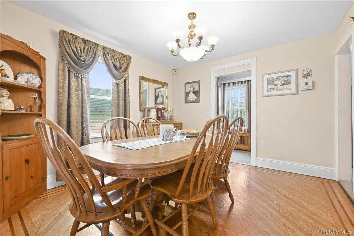 56 Elmwood Street, Hempstead, NY, 3 Bedrooms Bedrooms, 7 Rooms Rooms,2 BathroomsBathrooms,Residential,For Rent,Elmwood,0,1050601 56 Elmwood Street, Hempstead, NY, 3 Bedrooms Bedrooms, 7 Rooms Rooms,2 BathroomsBathrooms,Residential,For Rent,Elmwood,0,1050601