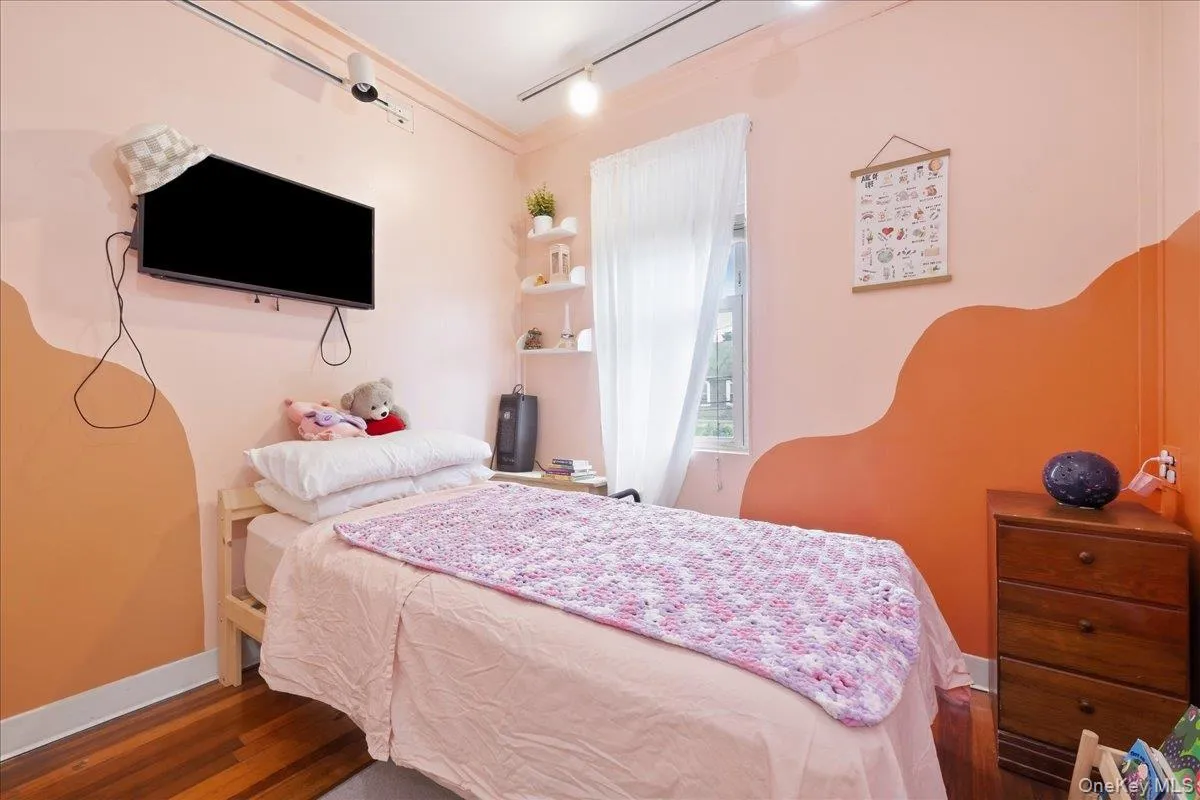 56 Elmwood Street, Hempstead, NY, 3 Bedrooms Bedrooms, 7 Rooms Rooms,2 BathroomsBathrooms,Residential,For Rent,Elmwood,0,1050601 56 Elmwood Street, Hempstead, NY, 3 Bedrooms Bedrooms, 7 Rooms Rooms,2 BathroomsBathrooms,Residential,For Rent,Elmwood,0,1050601