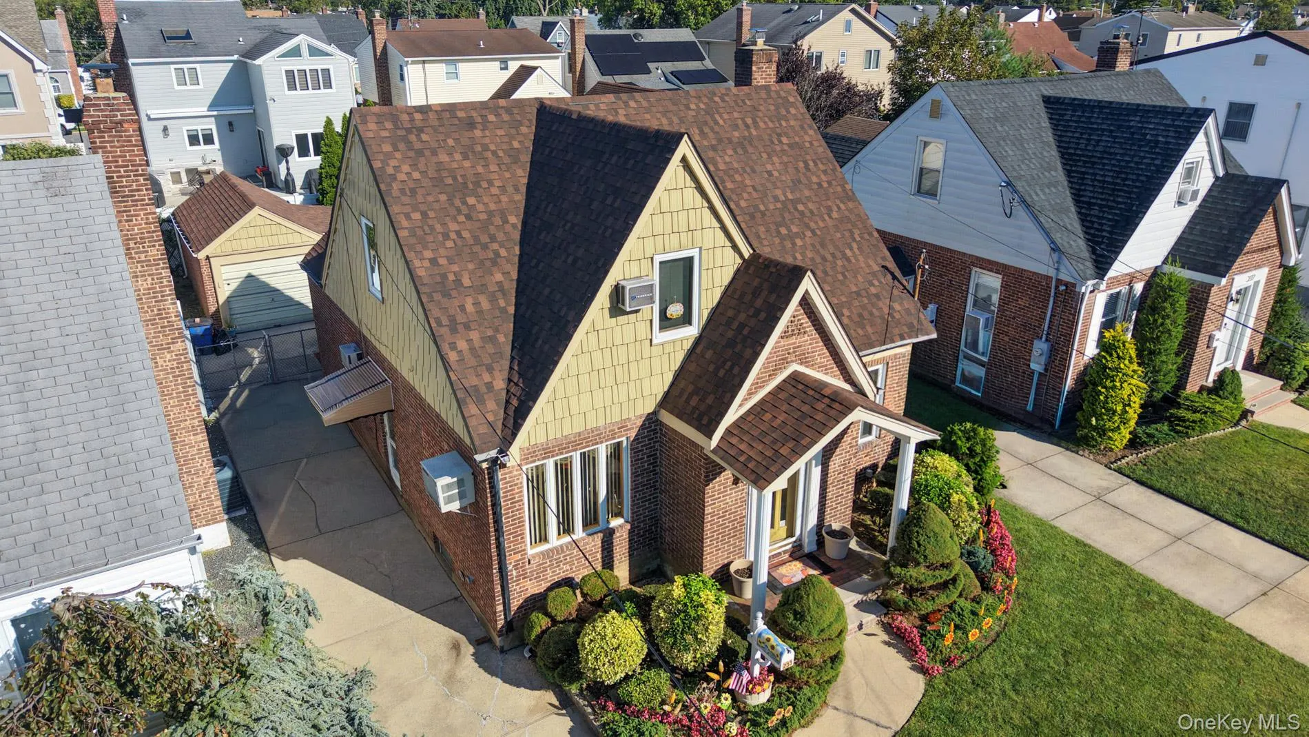 233 Cleveland Street, Hempstead, NY, 4 Bedrooms Bedrooms, 8 Rooms Rooms,2 BathroomsBathrooms,Residential,For Rent,Cleveland,0,1050608 233 Cleveland Street, Hempstead, NY, 4 Bedrooms Bedrooms, 8 Rooms Rooms,2 BathroomsBathrooms,Residential,For Rent,Cleveland,0,1050608