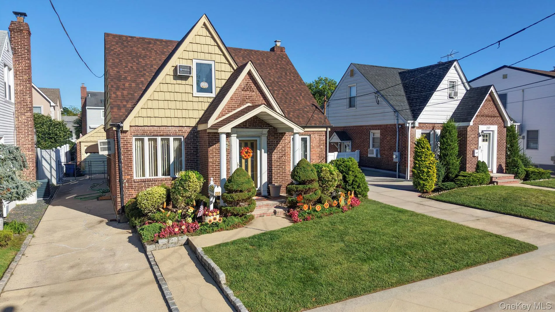 233 Cleveland Street, Hempstead, NY, 4 Bedrooms Bedrooms, 8 Rooms Rooms,2 BathroomsBathrooms,Residential,For Rent,Cleveland,0,1050608 233 Cleveland Street, Hempstead, NY, 4 Bedrooms Bedrooms, 8 Rooms Rooms,2 BathroomsBathrooms,Residential,For Rent,Cleveland,0,1050608