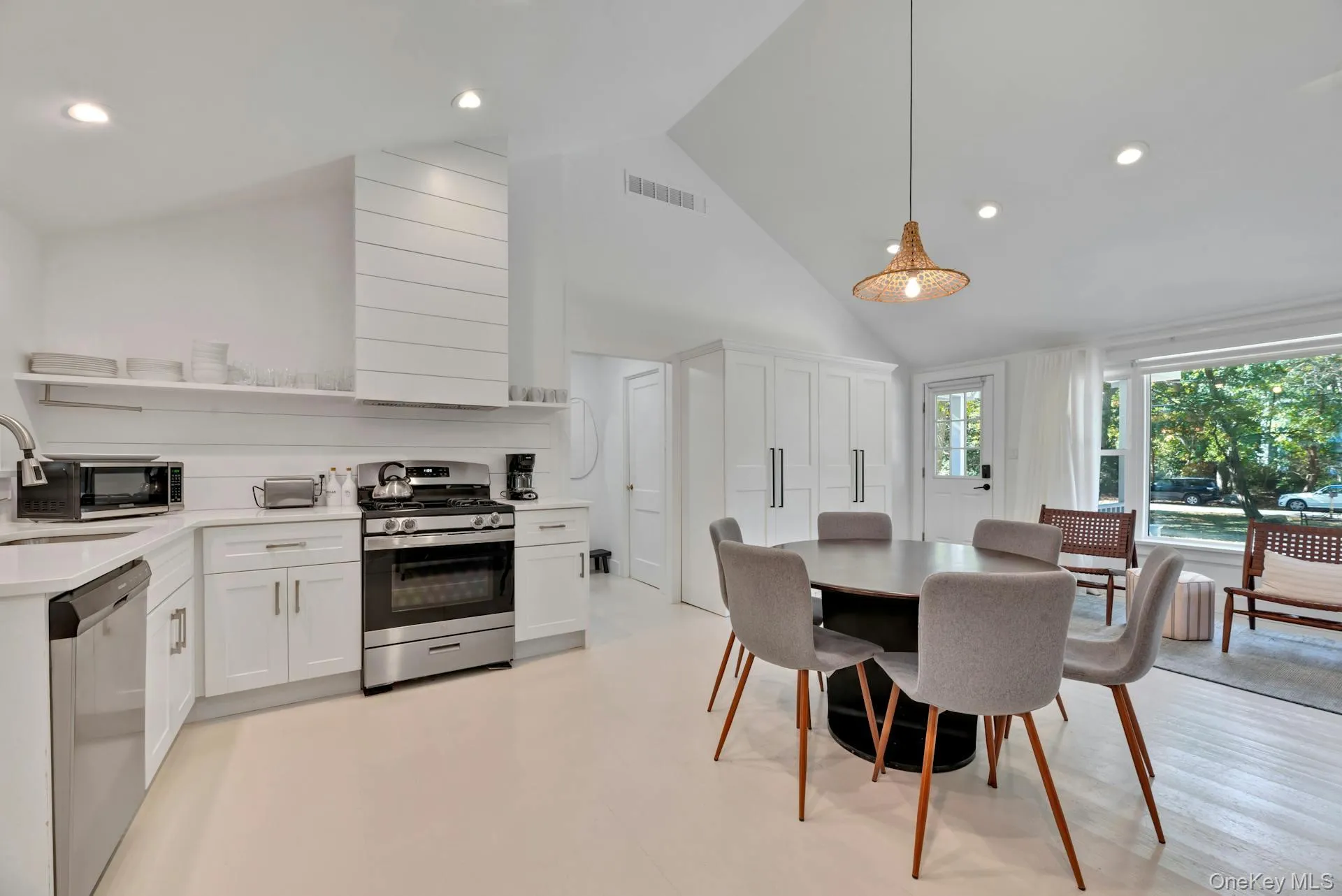 3670 Rocky Point Road, Southold, NY, 3 Bedrooms Bedrooms, 5 Rooms Rooms,2 BathroomsBathrooms,Residential Lease,For Rent,Rocky Point,0,1050611 3670 Rocky Point Road, Southold, NY, 3 Bedrooms Bedrooms, 5 Rooms Rooms,2 BathroomsBathrooms,Residential Lease,For Rent,Rocky Point,0,1050611