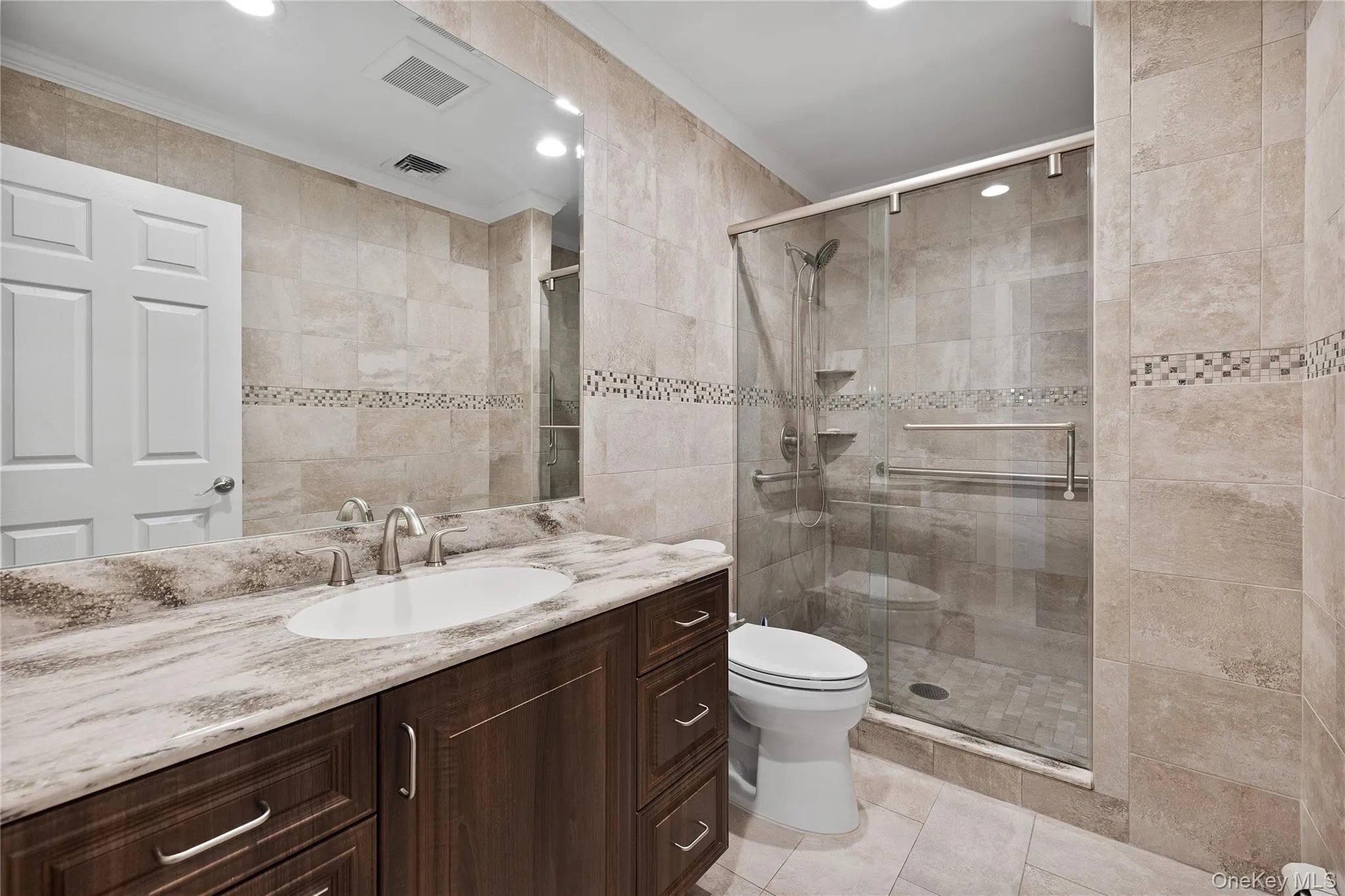 24 South Plaza, Babylon, NY, 5 Bedrooms Bedrooms, 10 Rooms Rooms,4 BathroomsBathrooms,Residential,For Rent,South,0,1050616 24 South Plaza, Babylon, NY, 5 Bedrooms Bedrooms, 10 Rooms Rooms,4 BathroomsBathrooms,Residential,For Rent,South,0,1050616