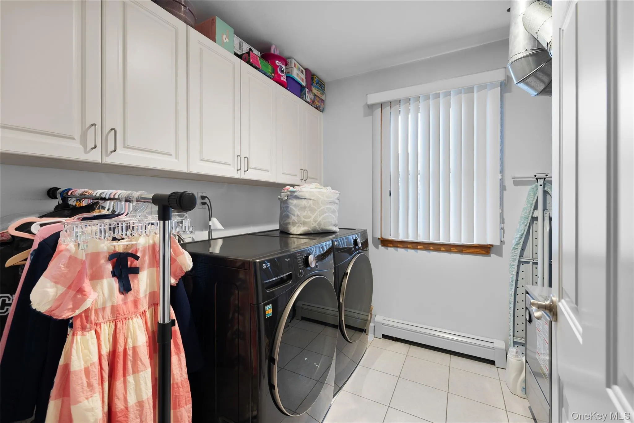 24 South Plaza, Babylon, NY, 5 Bedrooms Bedrooms, 10 Rooms Rooms,4 BathroomsBathrooms,Residential,For Rent,South,0,1050616 24 South Plaza, Babylon, NY, 5 Bedrooms Bedrooms, 10 Rooms Rooms,4 BathroomsBathrooms,Residential,For Rent,South,0,1050616