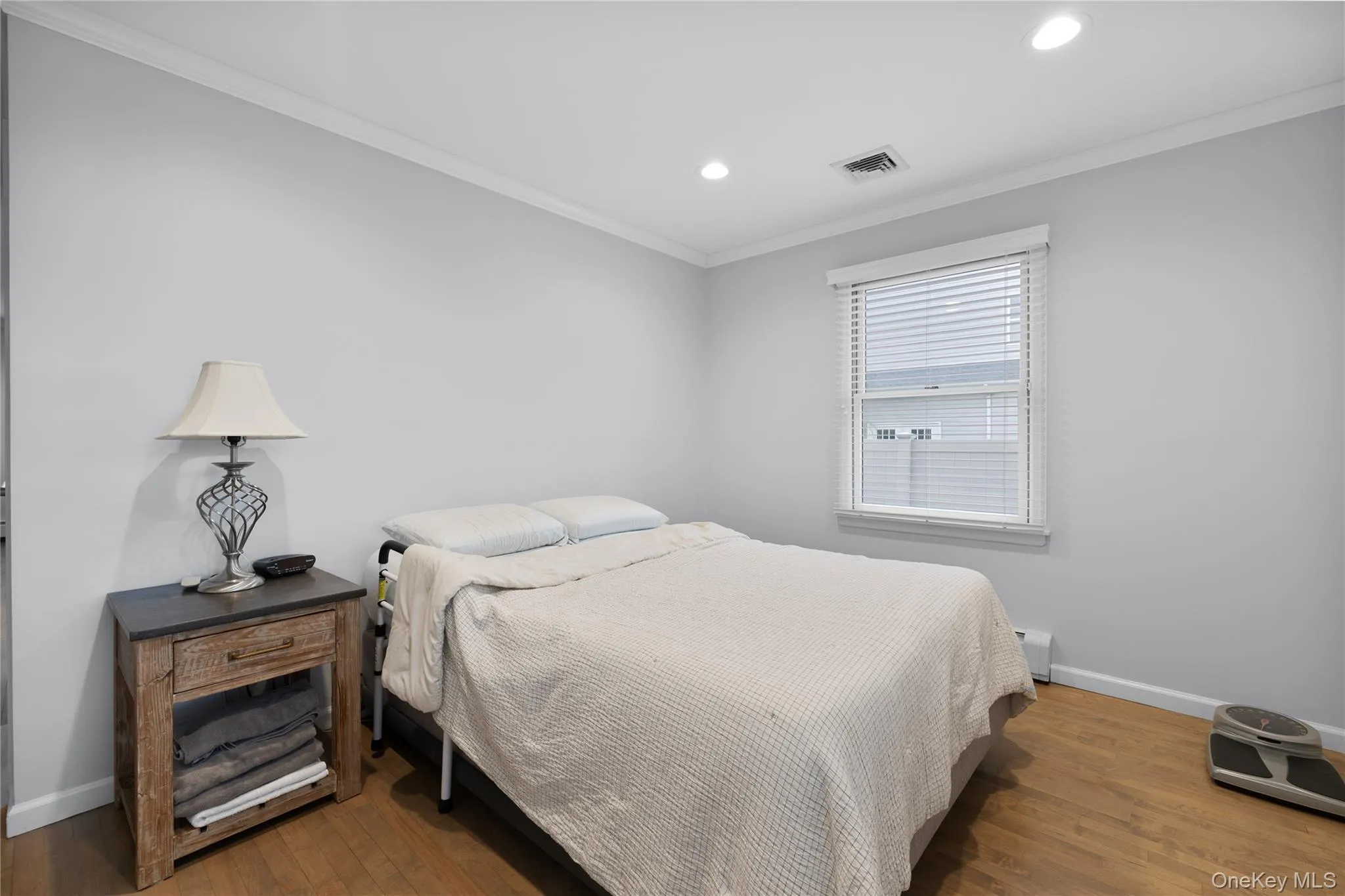 24 South Plaza, Babylon, NY, 5 Bedrooms Bedrooms, 10 Rooms Rooms,4 BathroomsBathrooms,Residential,For Rent,South,0,1050616 24 South Plaza, Babylon, NY, 5 Bedrooms Bedrooms, 10 Rooms Rooms,4 BathroomsBathrooms,Residential,For Rent,South,0,1050616