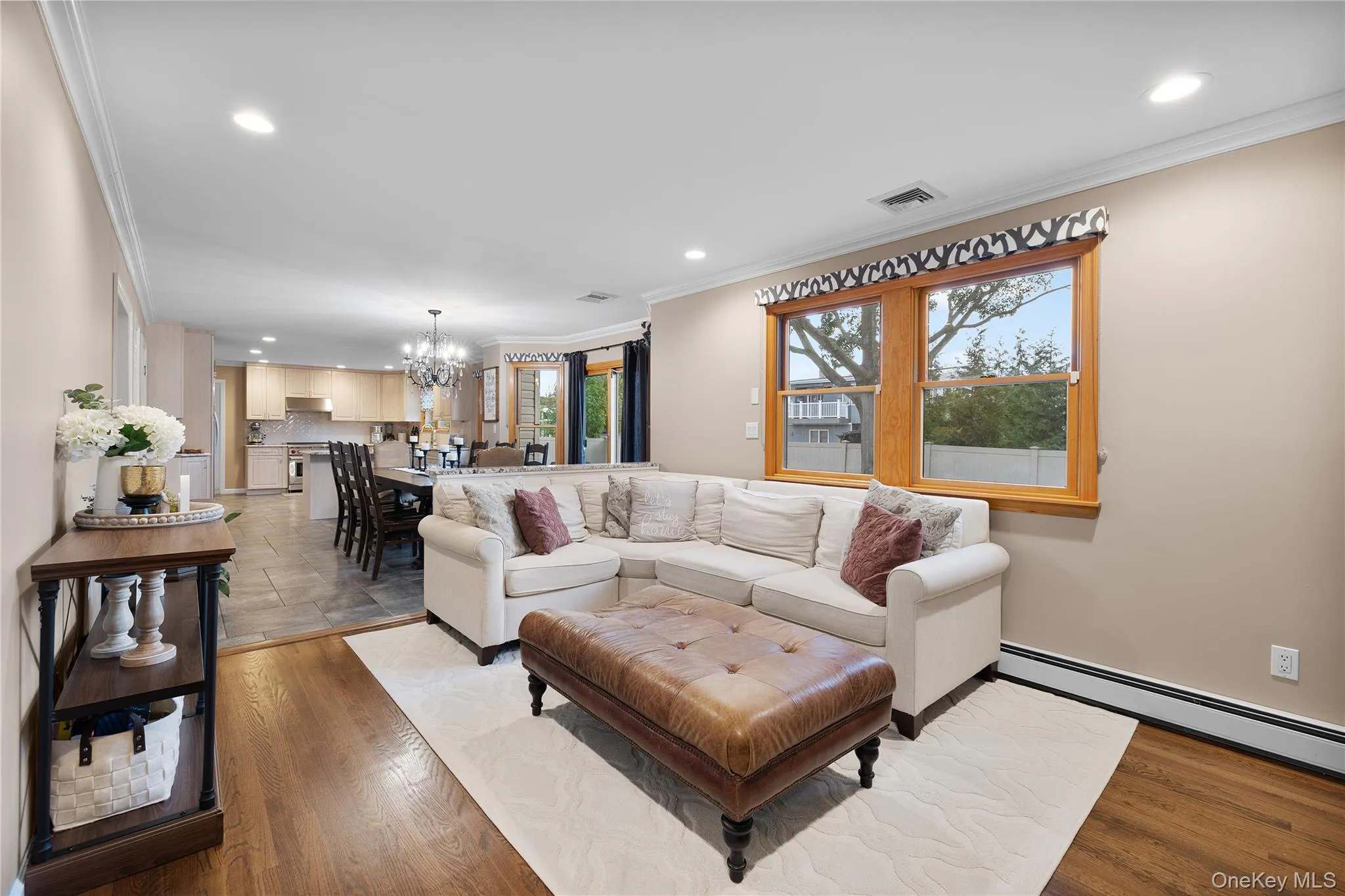 24 South Plaza, Babylon, NY, 5 Bedrooms Bedrooms, 10 Rooms Rooms,4 BathroomsBathrooms,Residential,For Rent,South,0,1050616 24 South Plaza, Babylon, NY, 5 Bedrooms Bedrooms, 10 Rooms Rooms,4 BathroomsBathrooms,Residential,For Rent,South,0,1050616