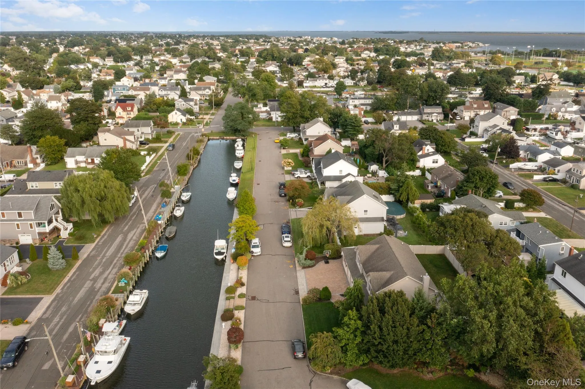 24 South Plaza, Babylon, NY, 5 Bedrooms Bedrooms, 10 Rooms Rooms,4 BathroomsBathrooms,Residential,For Rent,South,0,1050616 24 South Plaza, Babylon, NY, 5 Bedrooms Bedrooms, 10 Rooms Rooms,4 BathroomsBathrooms,Residential,For Rent,South,0,1050616