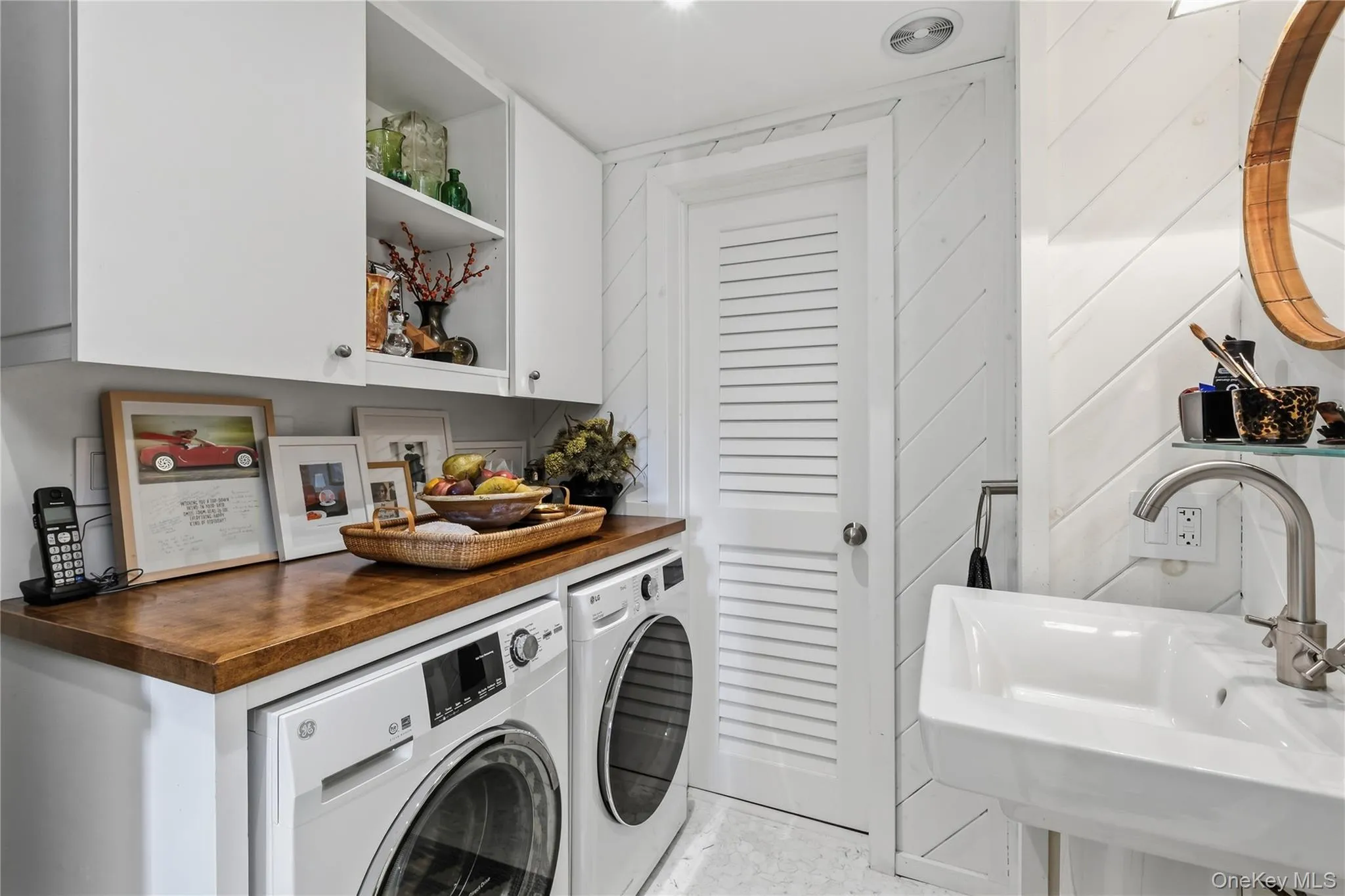Laundry Laundry