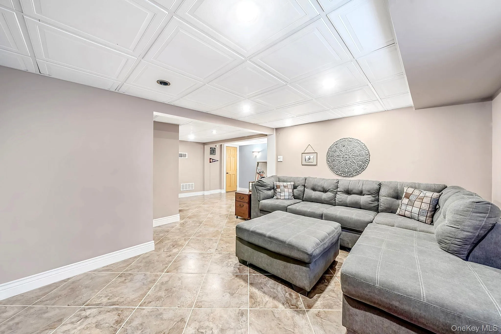 525 Secatogue Avenue, Babylon, NY, 2 Bedrooms Bedrooms, 7 Rooms Rooms,2 BathroomsBathrooms,Residential,For Rent,Secatogue,0,1050619 525 Secatogue Avenue, Babylon, NY, 2 Bedrooms Bedrooms, 7 Rooms Rooms,2 BathroomsBathrooms,Residential,For Rent,Secatogue,0,1050619