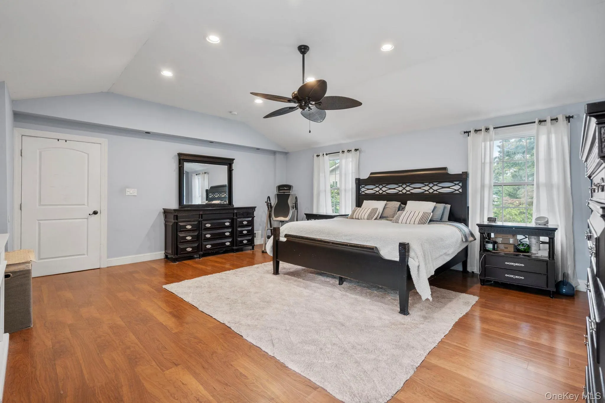 95 Patchogue Drive, Brookhaven, NY, 4 Bedrooms Bedrooms, 10 Rooms Rooms,3 BathroomsBathrooms,Residential,For Rent,Patchogue,0,1050621 95 Patchogue Drive, Brookhaven, NY, 4 Bedrooms Bedrooms, 10 Rooms Rooms,3 BathroomsBathrooms,Residential,For Rent,Patchogue,0,1050621