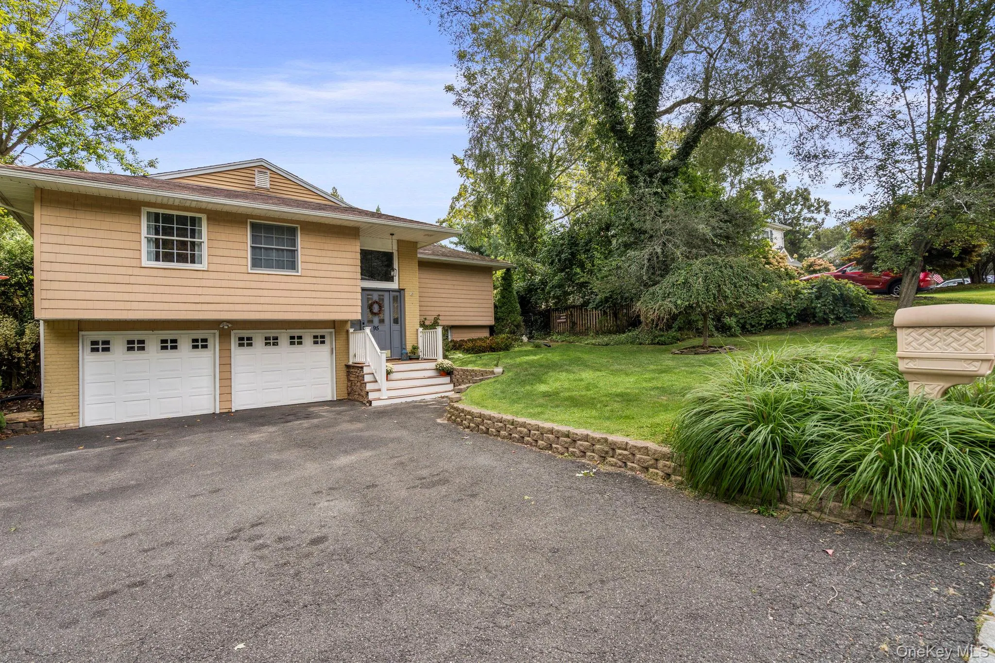 95 Patchogue Drive, Brookhaven, NY, 4 Bedrooms Bedrooms, 10 Rooms Rooms,3 BathroomsBathrooms,Residential,For Rent,Patchogue,0,1050621 95 Patchogue Drive, Brookhaven, NY, 4 Bedrooms Bedrooms, 10 Rooms Rooms,3 BathroomsBathrooms,Residential,For Rent,Patchogue,0,1050621