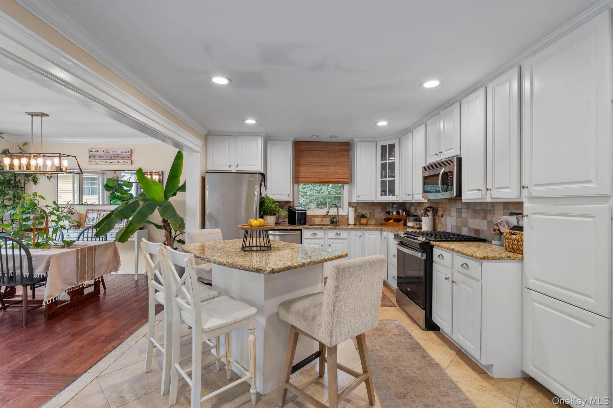 95 Patchogue Drive, Brookhaven, NY, 4 Bedrooms Bedrooms, 10 Rooms Rooms,3 BathroomsBathrooms,Residential,For Rent,Patchogue,0,1050621 95 Patchogue Drive, Brookhaven, NY, 4 Bedrooms Bedrooms, 10 Rooms Rooms,3 BathroomsBathrooms,Residential,For Rent,Patchogue,0,1050621
