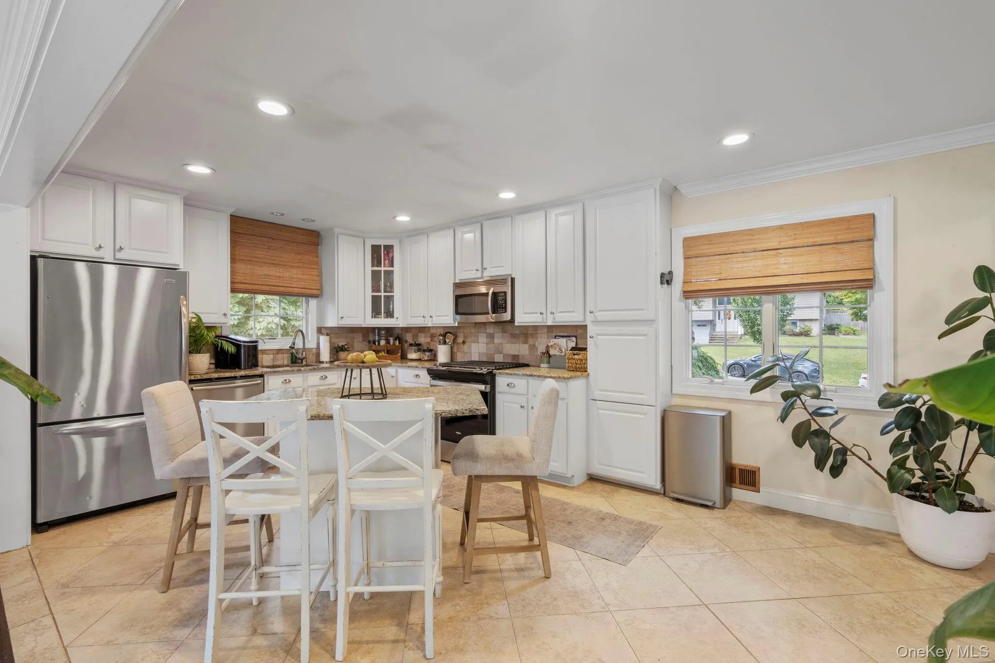 95 Patchogue Drive, Brookhaven, NY, 4 Bedrooms Bedrooms, 10 Rooms Rooms,3 BathroomsBathrooms,Residential,For Rent,Patchogue,0,1050621 95 Patchogue Drive, Brookhaven, NY, 4 Bedrooms Bedrooms, 10 Rooms Rooms,3 BathroomsBathrooms,Residential,For Rent,Patchogue,0,1050621